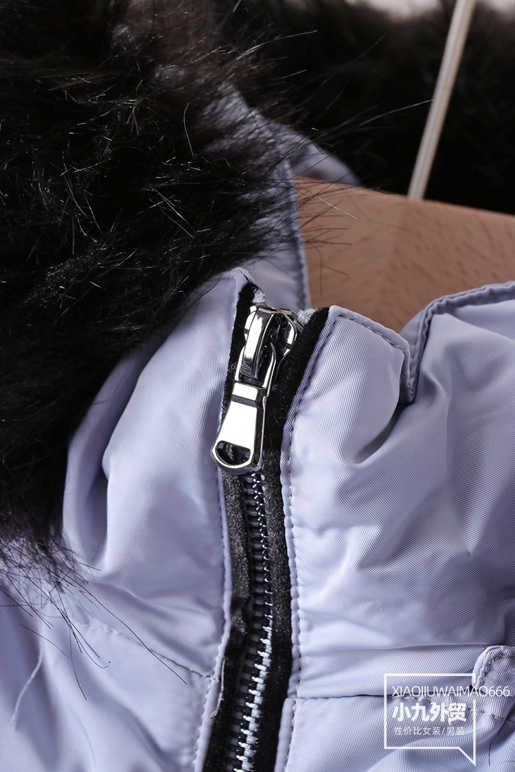 ARMANI เสื้อกันหนาว เสื้อฮู้ดเฟอร์ บุนวมอุ่น แบรนด์ ARMANI(ฮู้ดถอดได้ค่ะ) ดำ