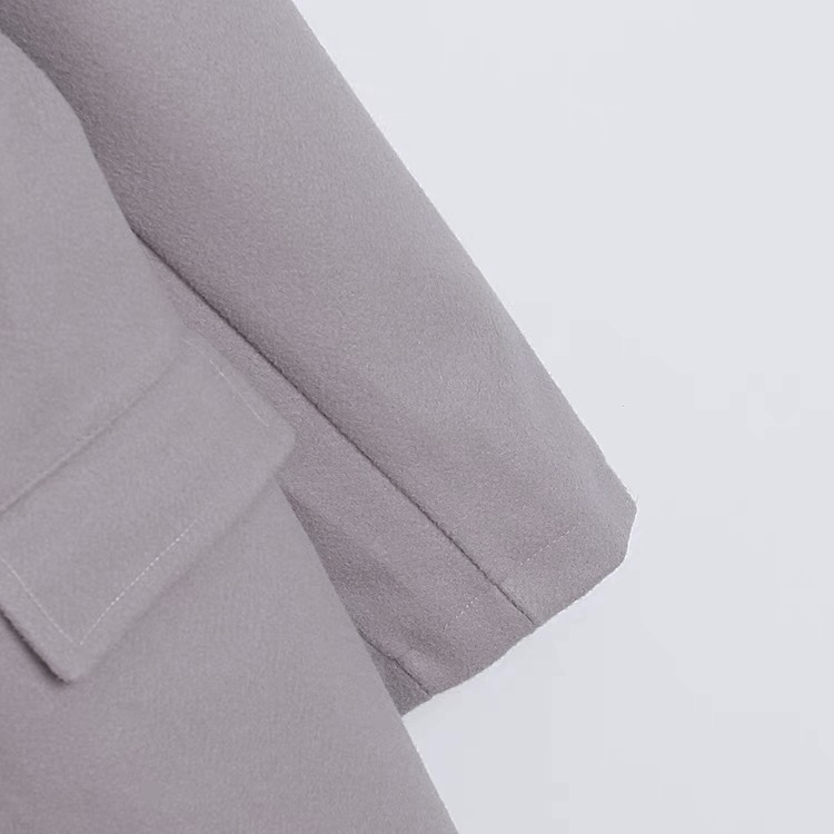 เสื้อโค้ทวูล Trench coat เสื้อโค้ทเฟอร์ โค้ทสักหลาดสีเทาอ่อน แบรนด์ RAY CASSIN