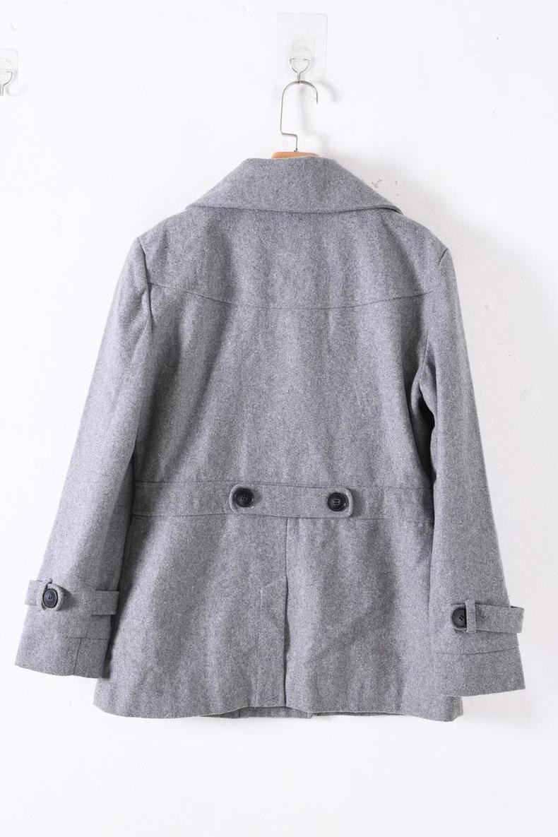 เสื้อโค้ท เสื้อกันหนาว เนื้อผ้าสักหลาดวูล Peacoat สีเทา แต่งกระดุมสองแถว แบรนด์ MAURICES