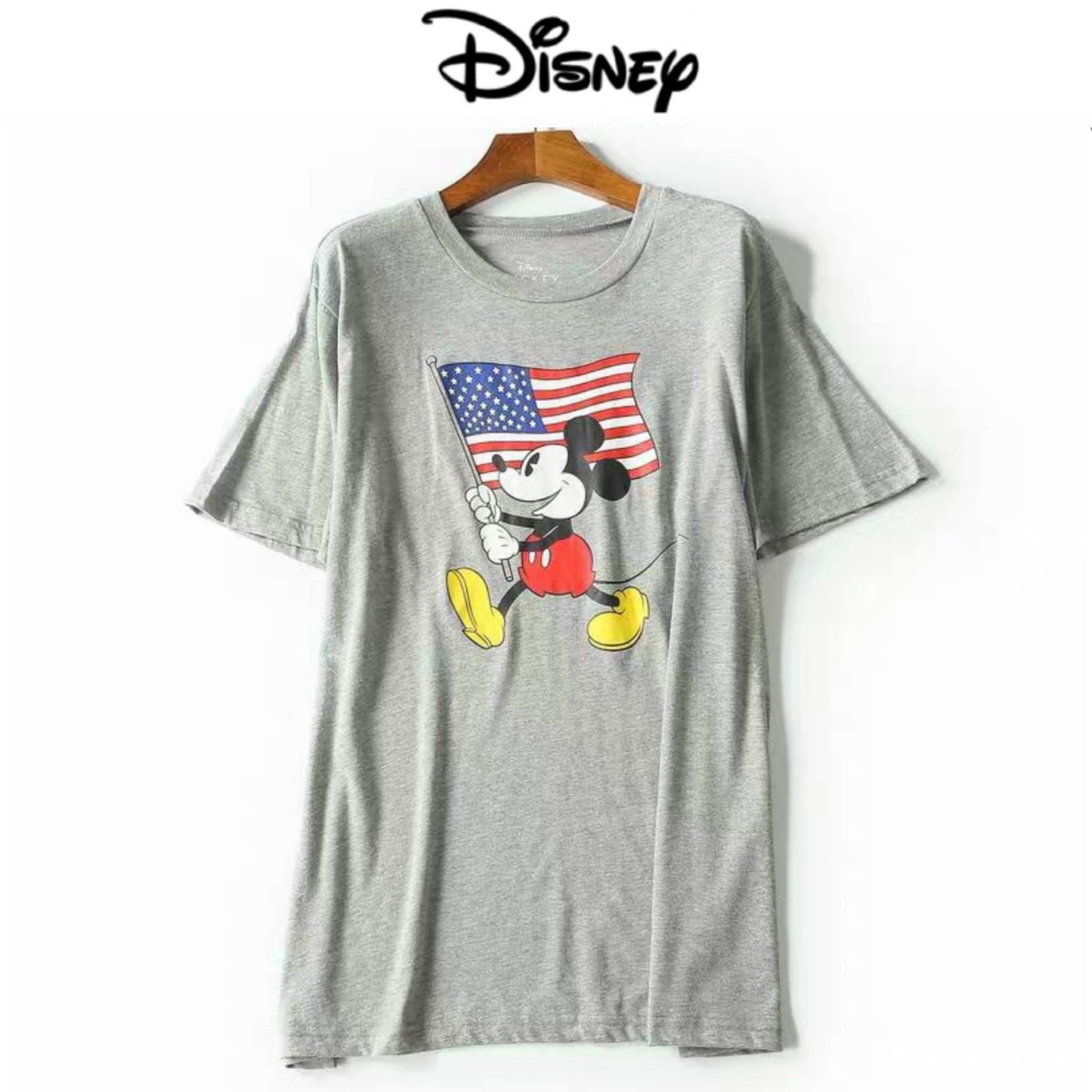 Disney เสื้อยืดคอกลม สีเทา ลายMicky mouse งานDISNEY แท้ สวยมากคะ สำเนา สำเนา สำเนา เทา