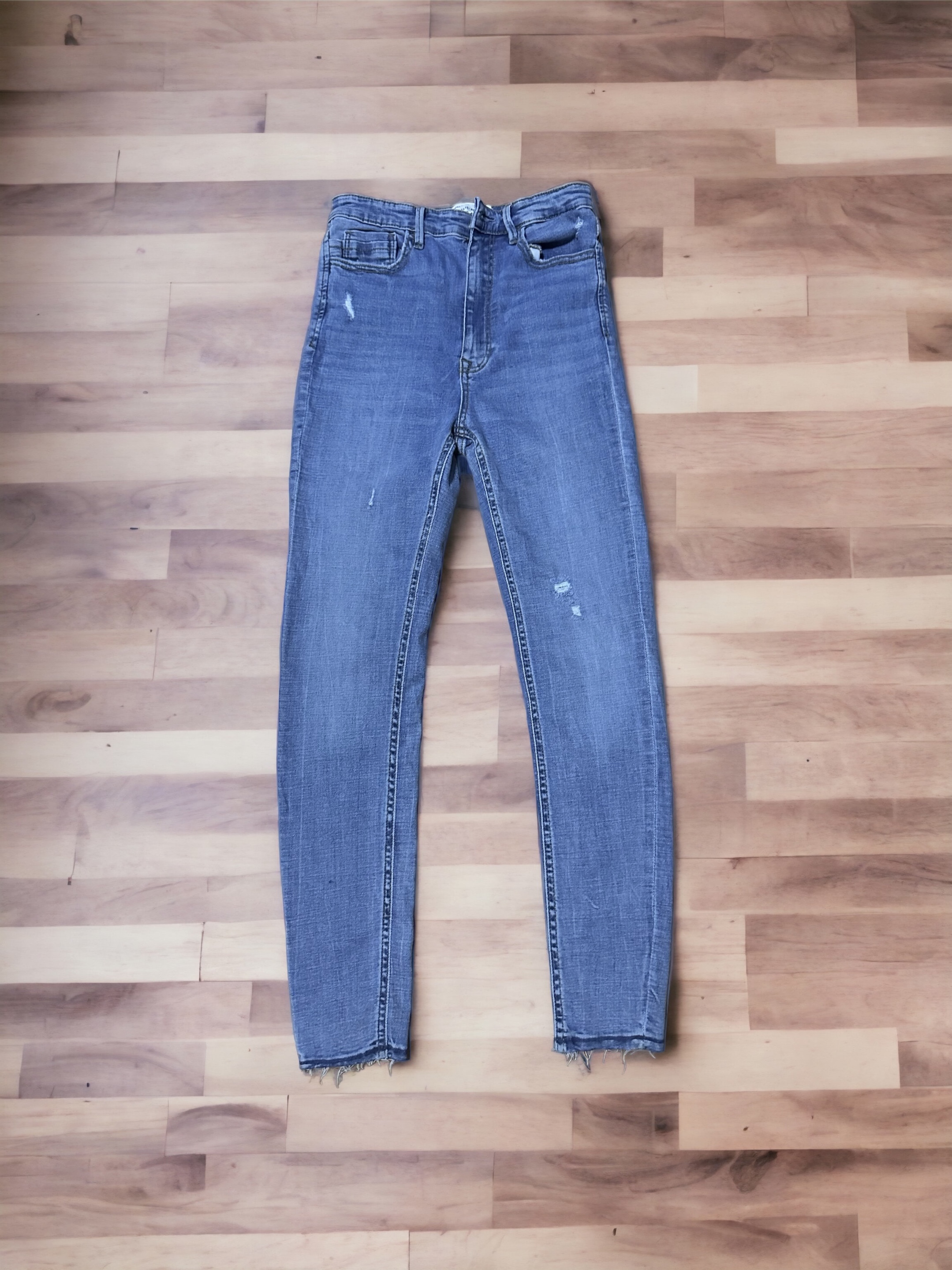 Stradivarius กางเกงยีนส์ฟอก STRADIVARIUS SUPER HIGH WAIST สำเนา สำเนา สำเนา สำเนา สำเนา ยีนส์