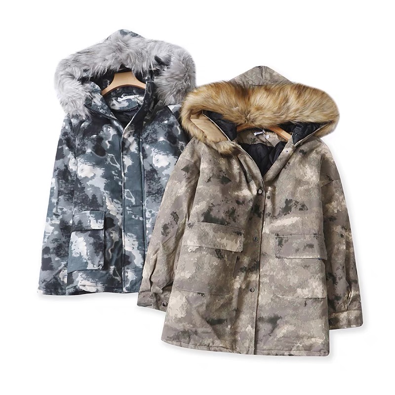 Victory เสื้อกันหนาว เสื้อฮู้ดเฟอร์ บุนวมอุ่น แบรนด์ victory over siZe bomber jacket (ขนเฟอร์ถอดได้ค่ะ) ลายพราง
