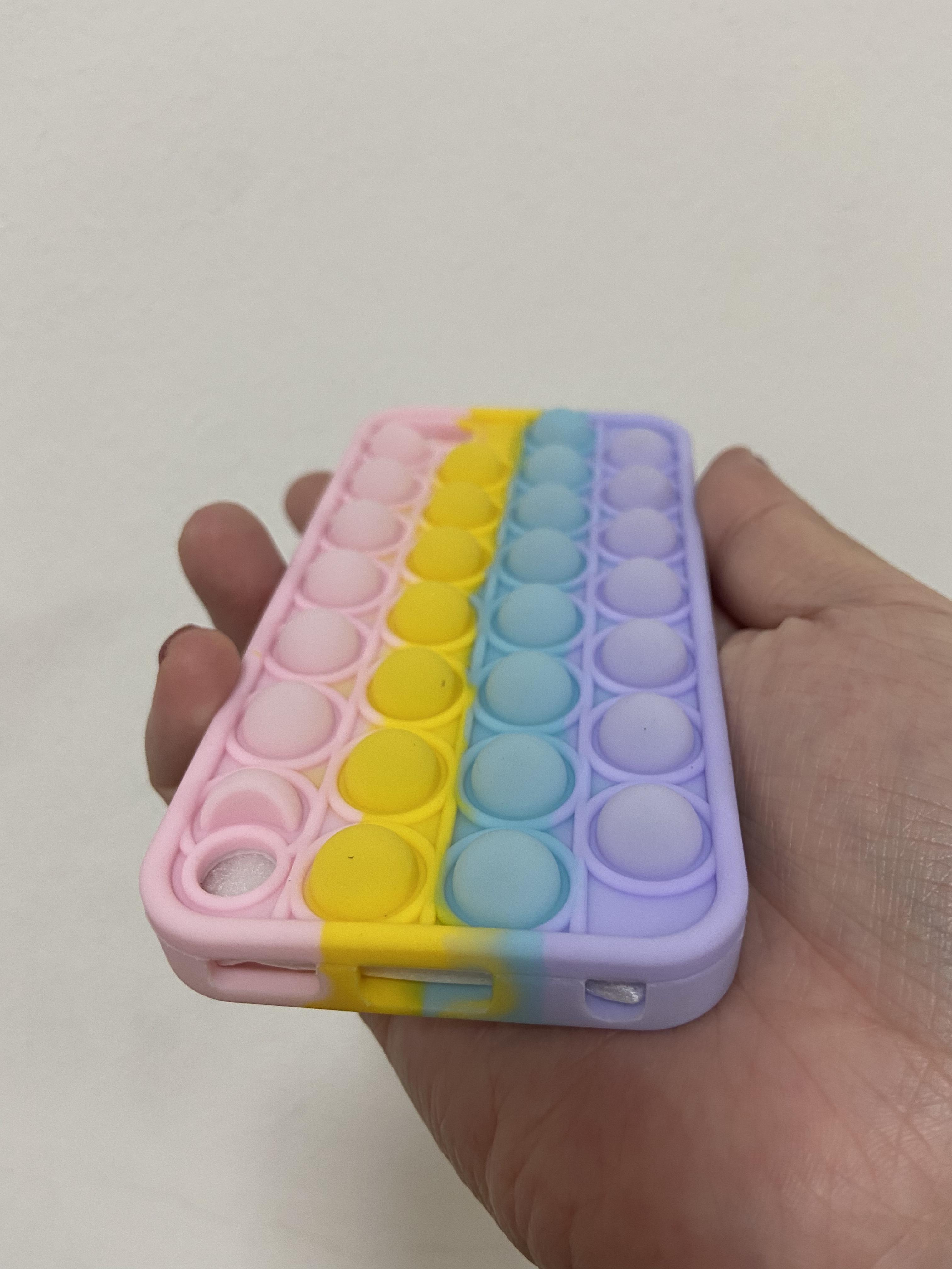 New ~ เคสซิลิโคน iPod touch 5/6/7 (แถมฟรีฟิลม์กระจก)