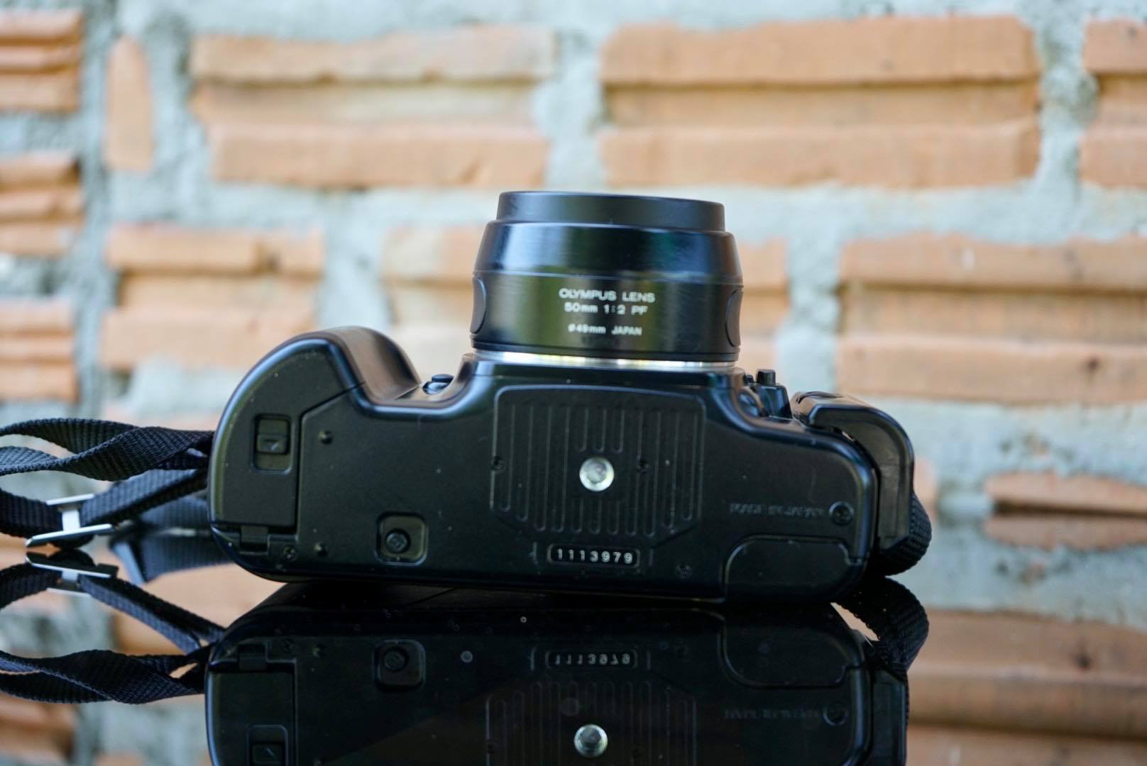 OLYMPUS OM 101 PF 50MM.F2