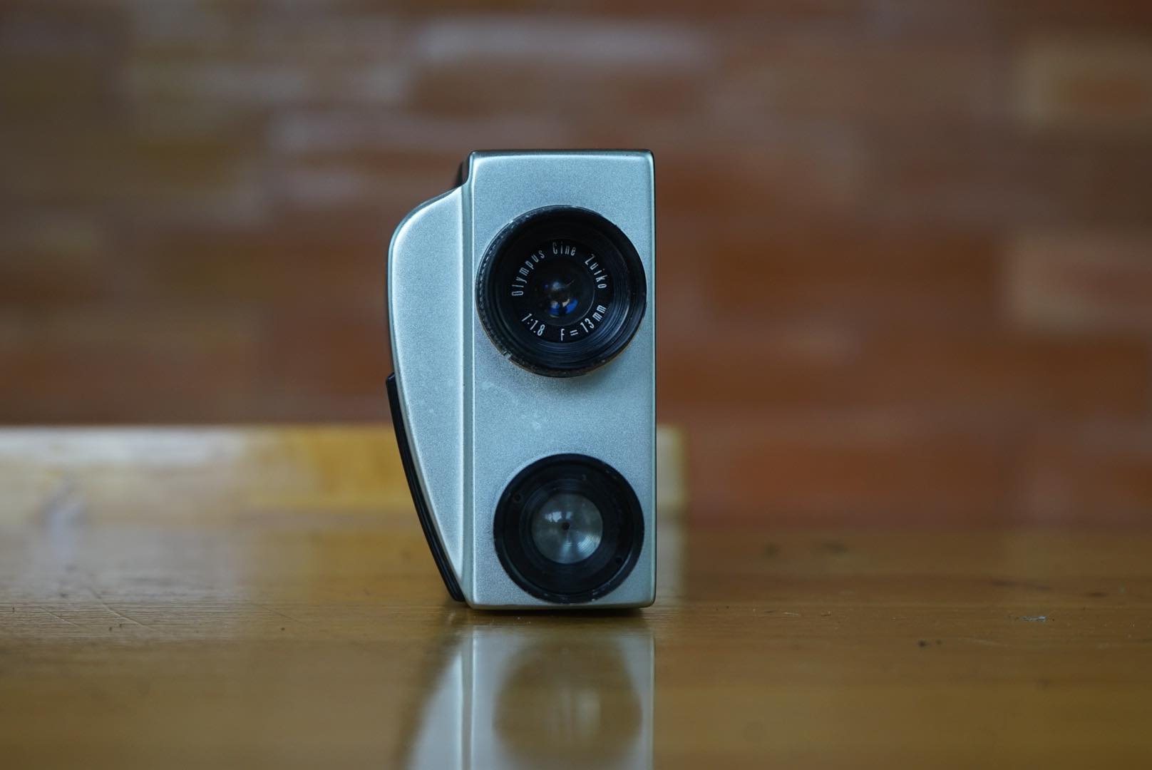 OLYMPUS PEN 8 EE