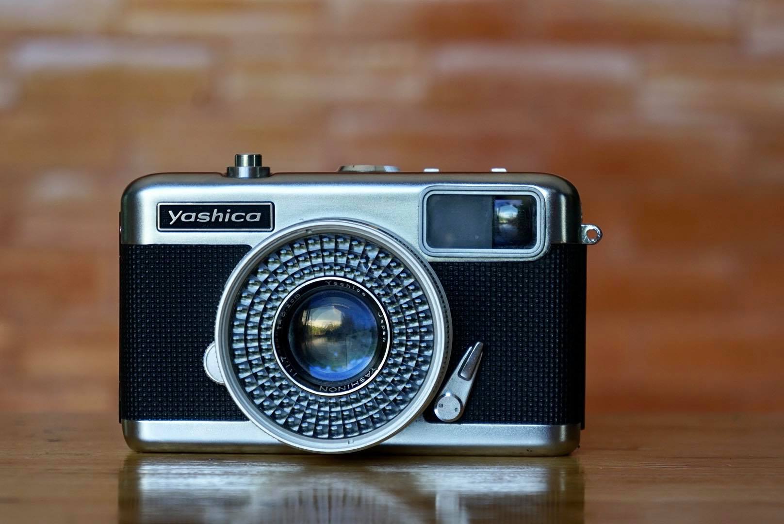 YASHICA HALF 17 YASHICA YASHINON 32MM.F1.7