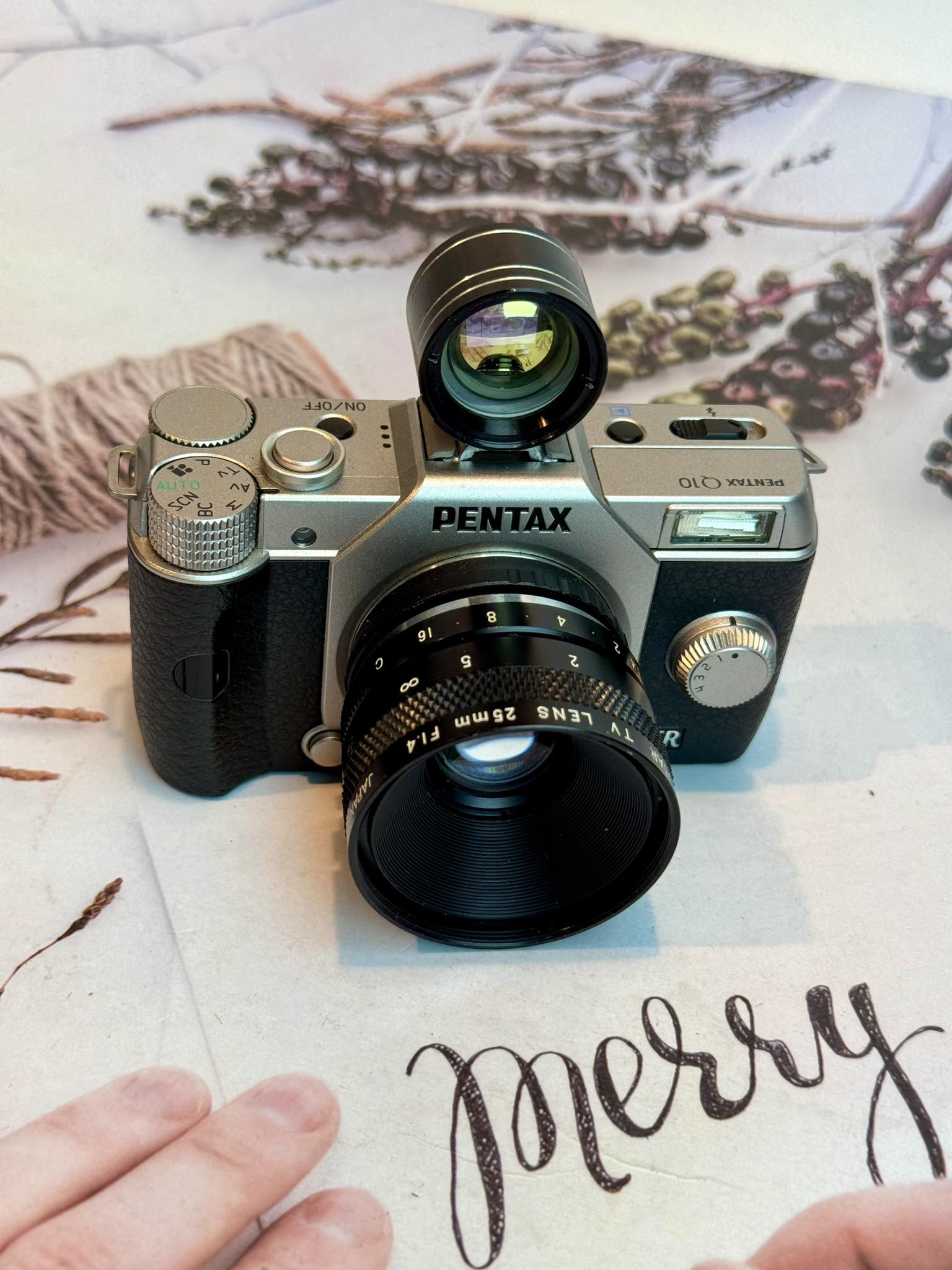 COMPUTAR TV LENS 25MM.F1.4 C MOUNT