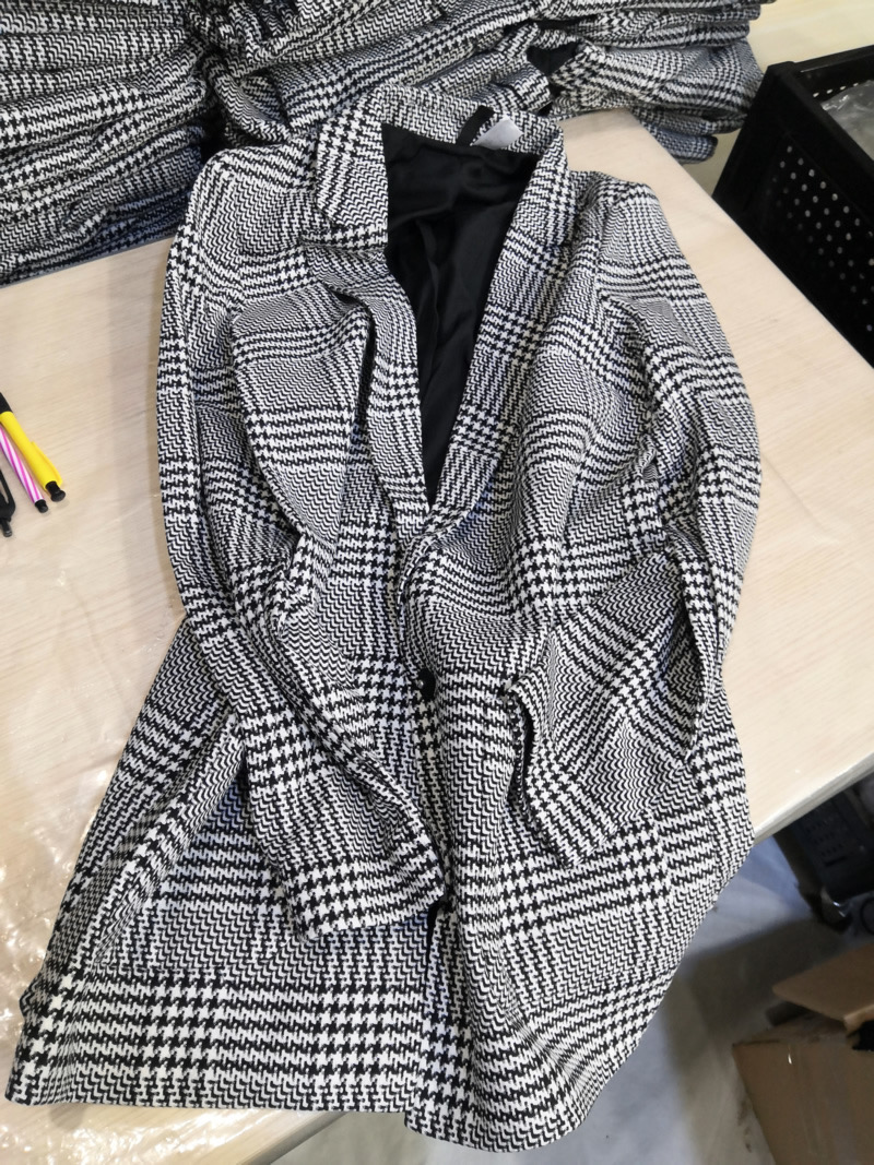 เสื้อโค้ท เสื้อคลุม ทรงสูท ลายตารางเทาดำ เสื้อคลุม เบลเซอร์ Blazer check ❄️แบรนด์✨H&M✨ แท้💯% แบรนด์ H&m