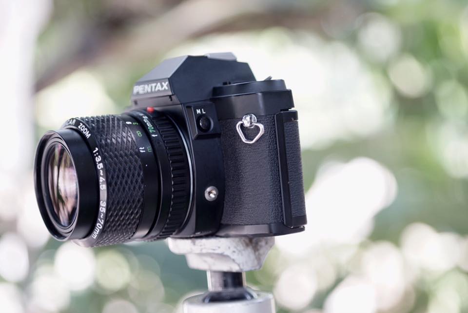 Pentax P30 MC COSMICAR ZOOM 35-70MM. F3.5-4.5