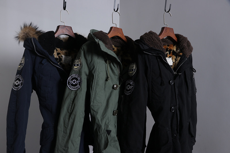 เสื้อกันหนาว ติดฮูท เสื้อcoat แบรนด์ดัง ญี่ปุ่น MOUSSY japan สีฟ้าอ่อน แต่งซับขนอุ่นด้านใน (ขนด้านในถอดใส่ได้ทั้งชิ้นเลยคะ )มีกระดุมSize M/L * ไม่มีขนเฟอร์ปลายหมวกนะคะ* สำเนา สำเนา