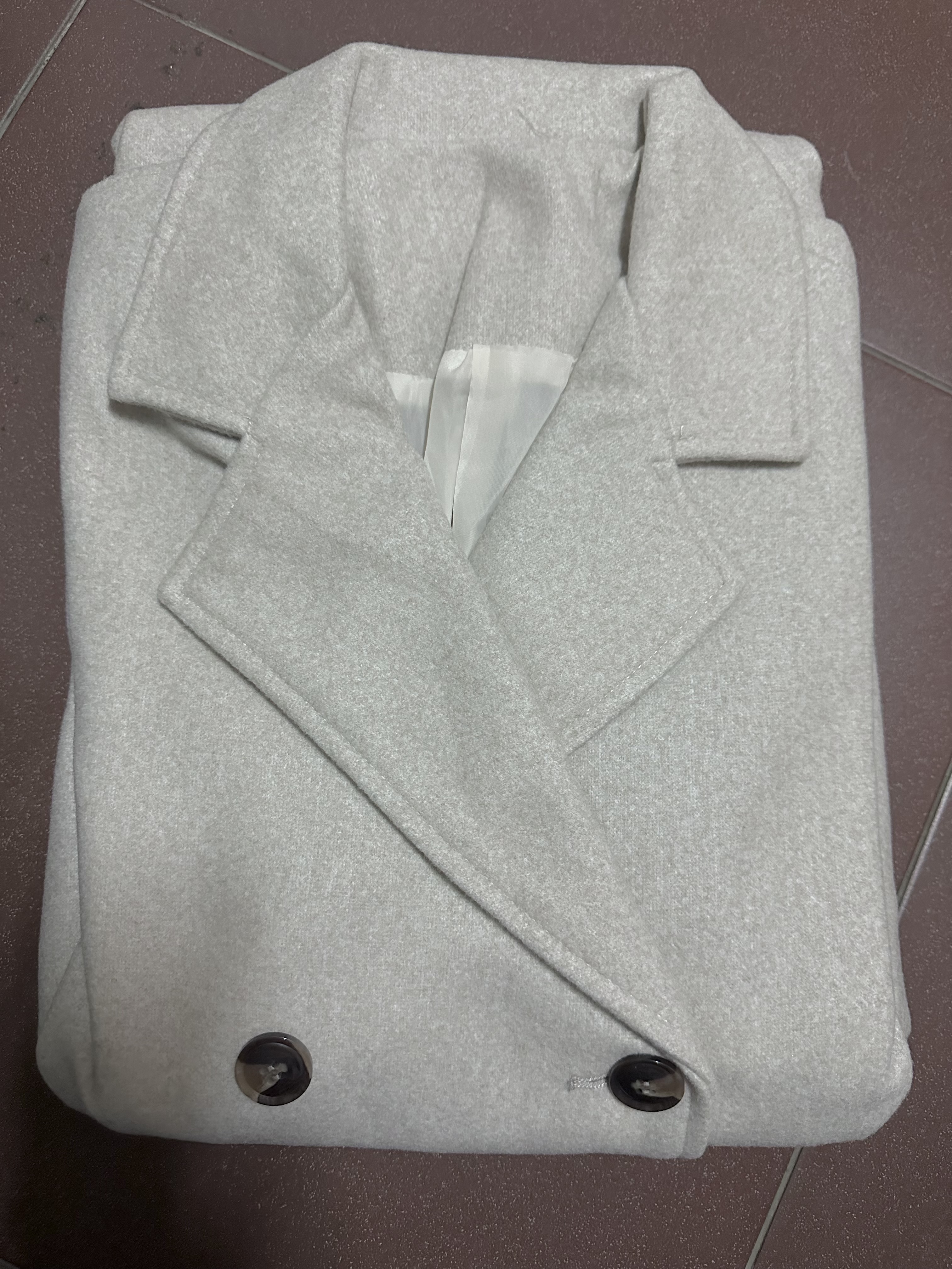 เสื้อโค้ทวูล Trench coat เสื้อโค้ทเฟอร์ โค้ทสักหลาดสีเบจ แบรนด์ Primark สำเนา สำเนา สำเนา สำเนา สำเนา สำเนา สำเนา