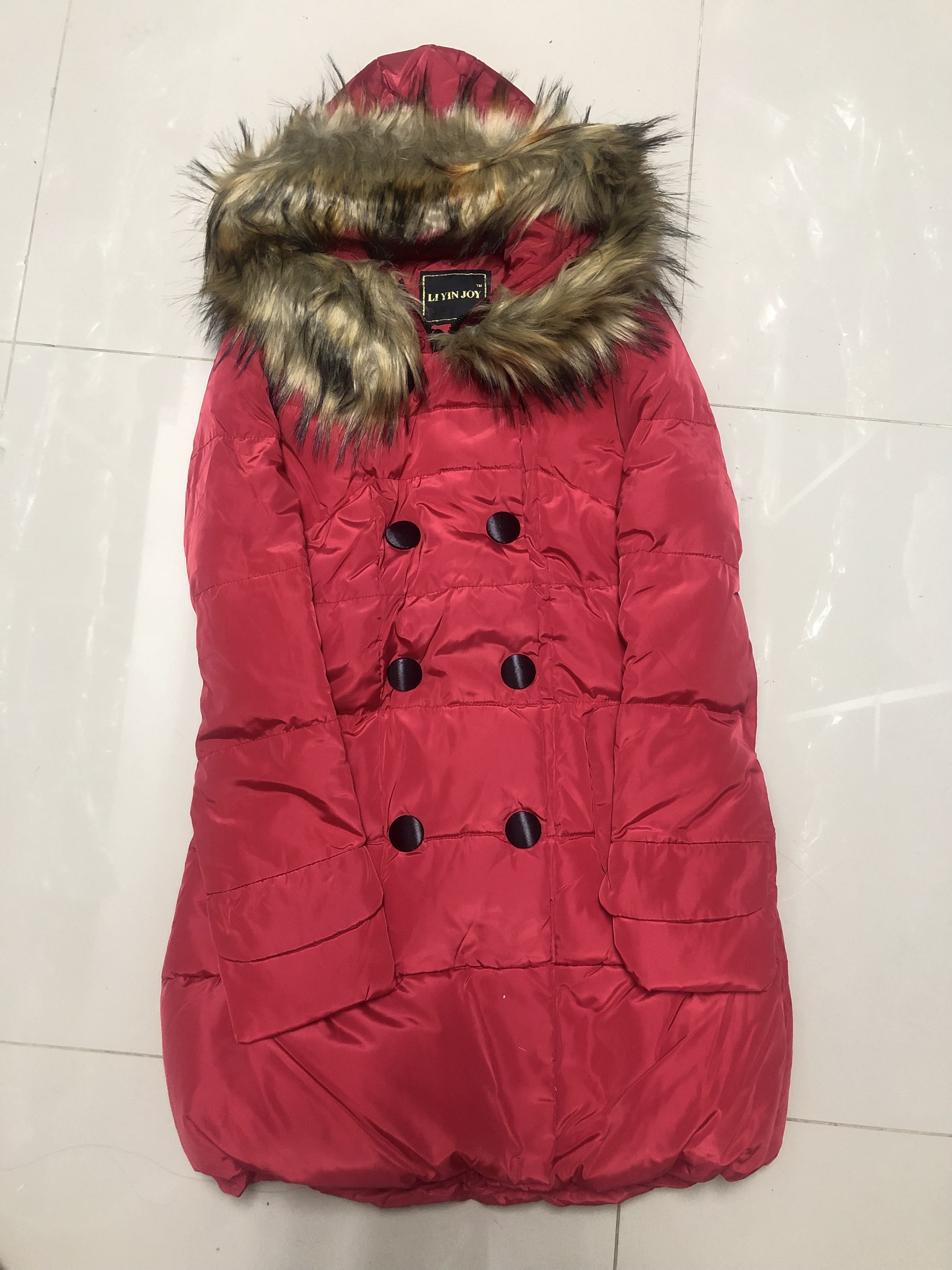 เสื้อกันหนาว ขนเป็ด เสื้อฮู้ดเฟอร์ บุนวมอุ่น สีแดง แบรนด์ LI YIN JOY (padded puffer coat สำเนา สำเนา