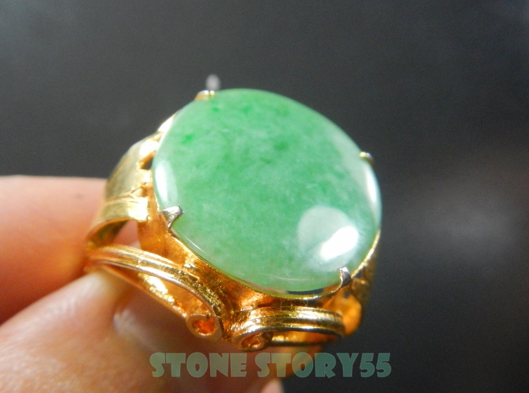 หยกพม่าแท้