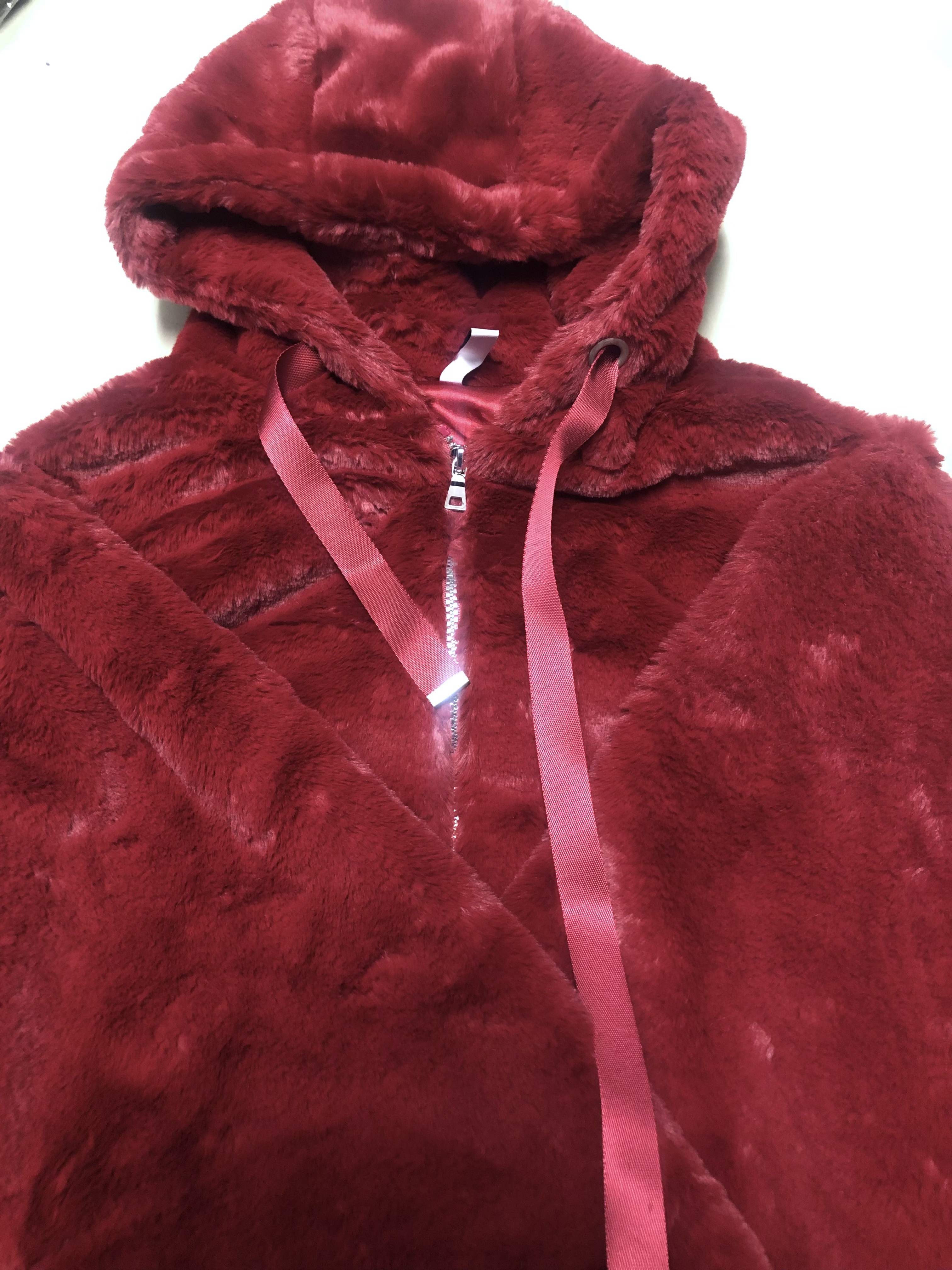 Page one เสื้อเฟอร์กันหนาว หมวกฮู้ด เสื้อขน Fluffy coat แบรนด์ page One ดำ