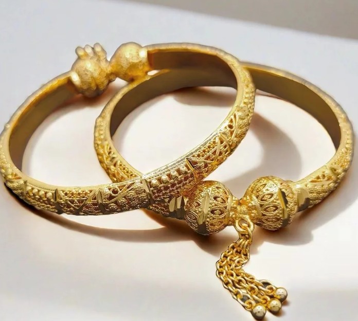 กำไลข้อมือทองคำ 24K สำหรับสุภาพสตรี หรูหราในสไตล์ตะวันออกกลาง กำไลทองเจ้าสาวในงานแต่งงาน 275073