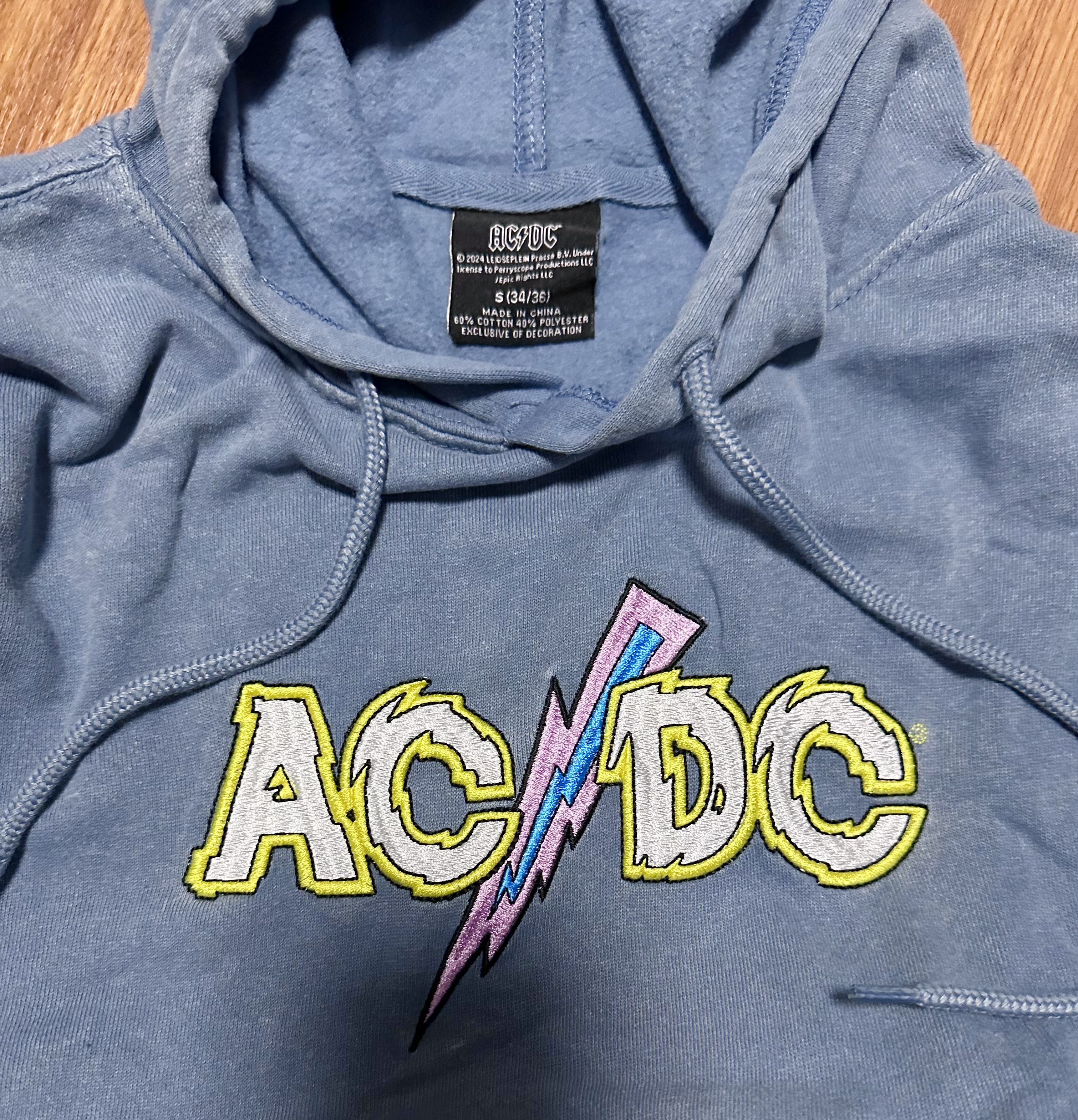 เสื้อวอร์ม สเวตเตอร์ เสื้อฮู้ด มัดย้อม ACDC งานสวย มากคะ สำเนา สำเนา ดำ
