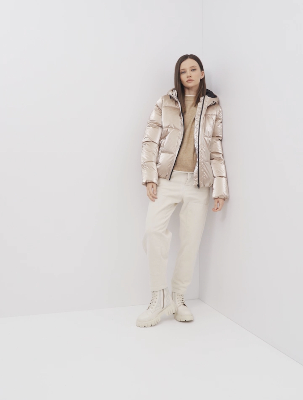 Oodji เสื้อกันหนาว เสื้อฮู้ด บุนวมอุ่น สีแชมเปญ แบรนด์ Oodji Ultra (padded puffer coAt