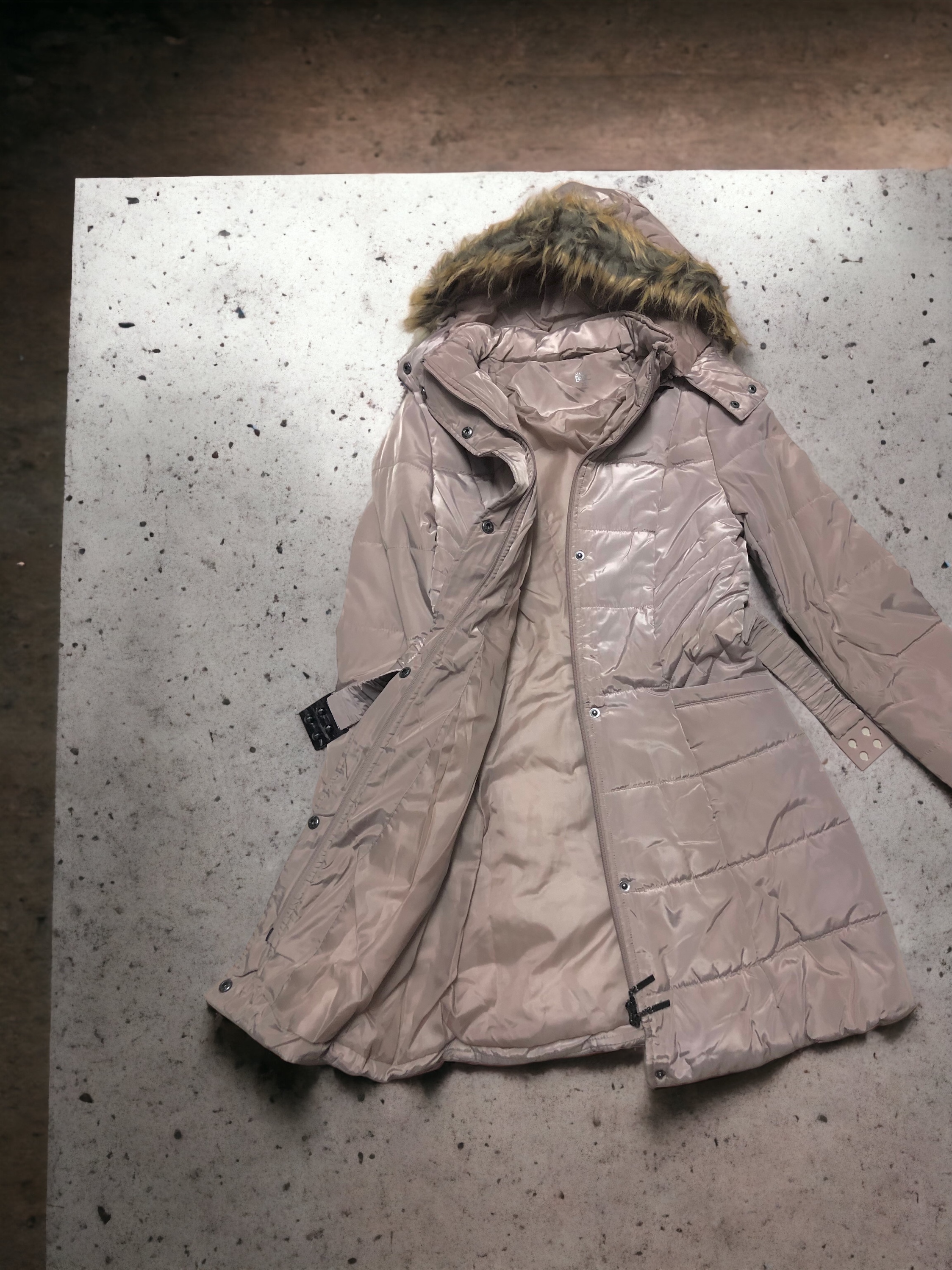 U.S. Polo ASSN. เสื้อกันหนาว เสื้อฮู้ดเฟอร์ บุนวมอุ่น สีนู้ดกะปิ แบรนด์ U.S. POLO ASSN. (padded puffer coat สำเนา กะปิ