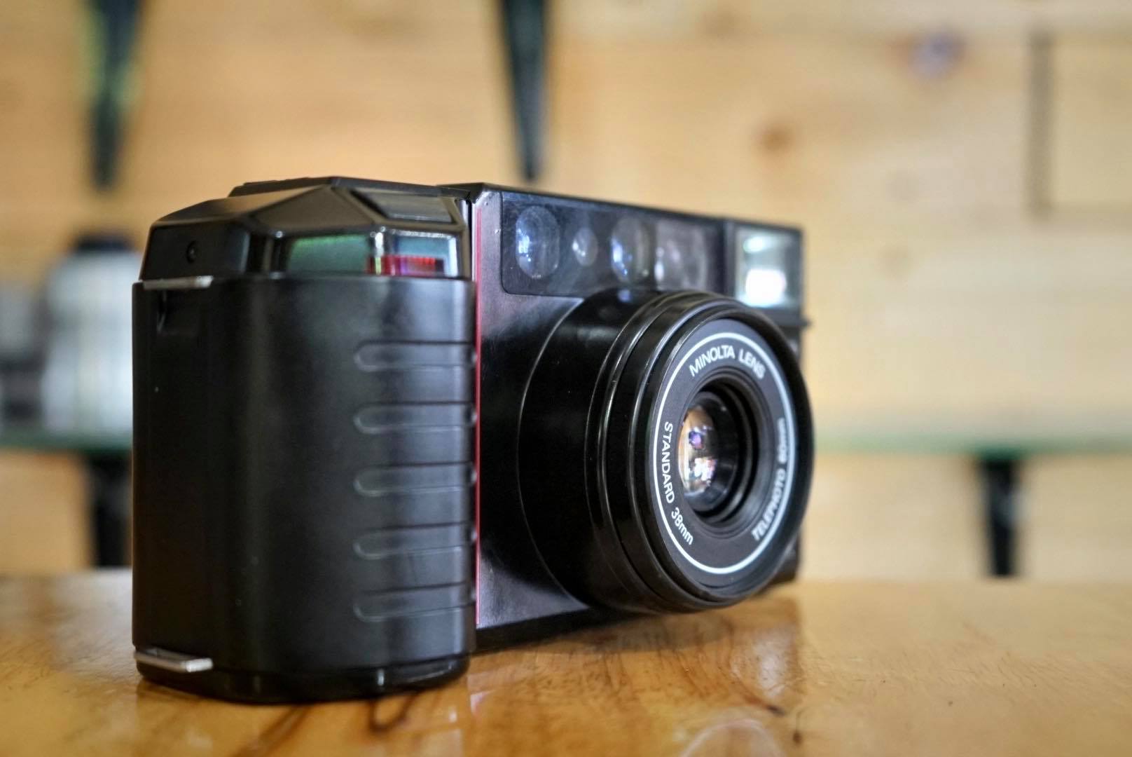 MINOLTA AF TELE QUARTZ DATE