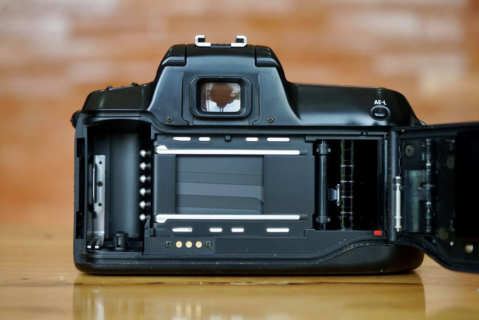 Nikon F50 + sigma zoom 28-80mm f3.5-5.6