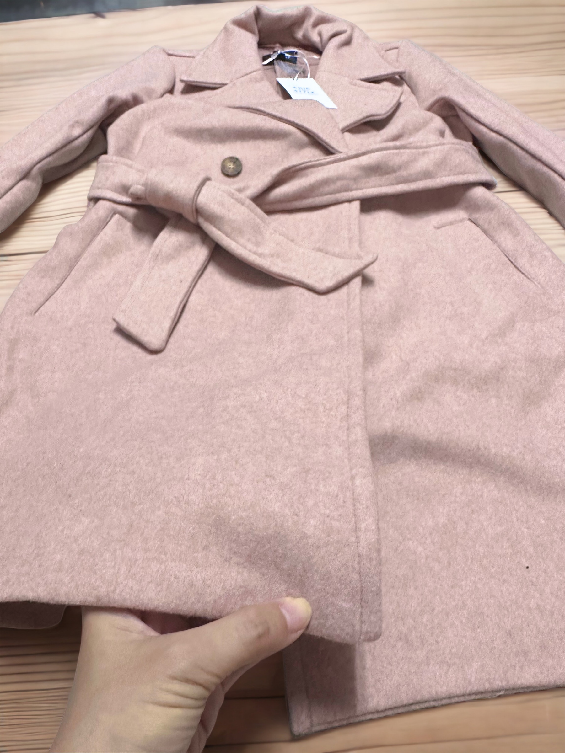 เสื้อโค้ท เสื้อกันหนาว เนื้อผ้าวูล โค้ทวูล สีเทา แบรนด์ LOVE TREE