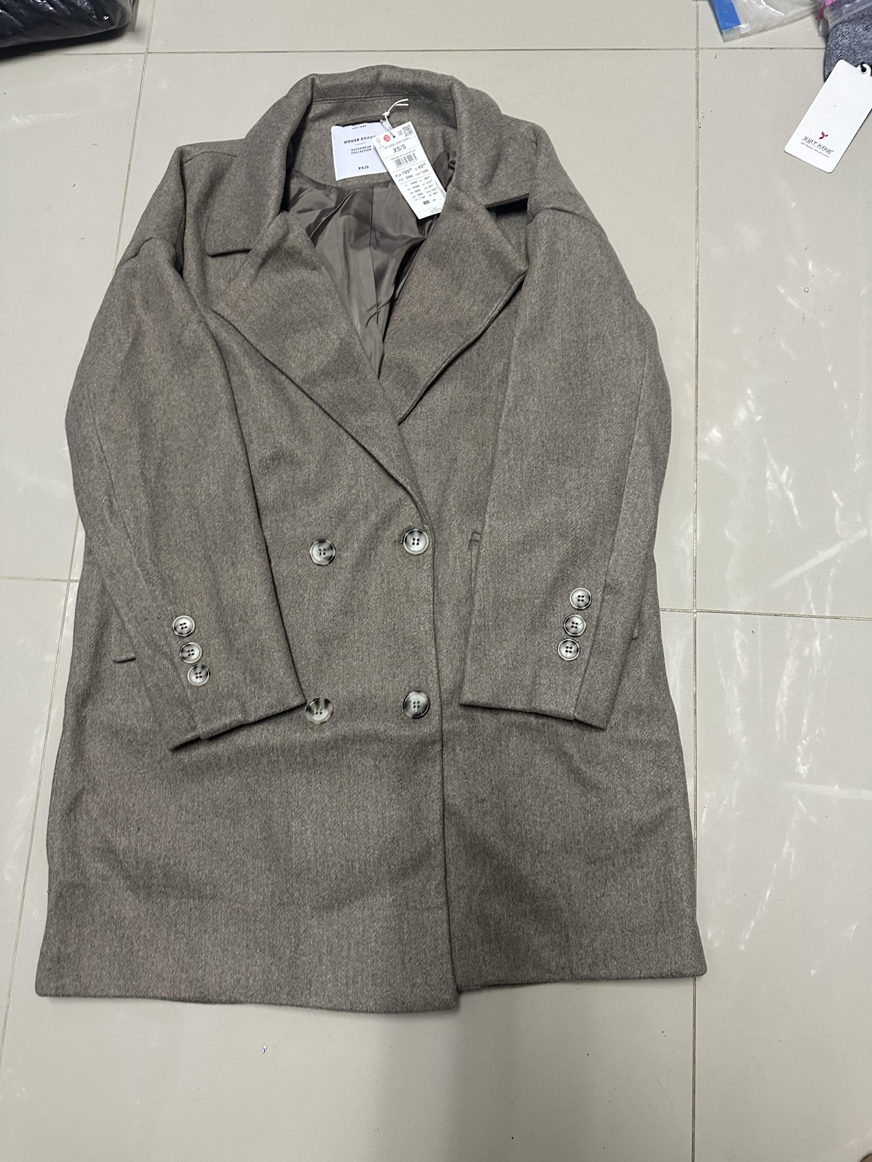 House brand เสื้อโค้ท เสื้อกันหนาว เนื้อผ้าสักหลาดวูล สีน้ำตาลอ่อน แบรนด์ HOUSE BRAND
