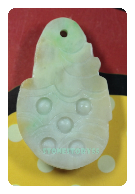 จี้หยกมังกรลายเมฆสองสี