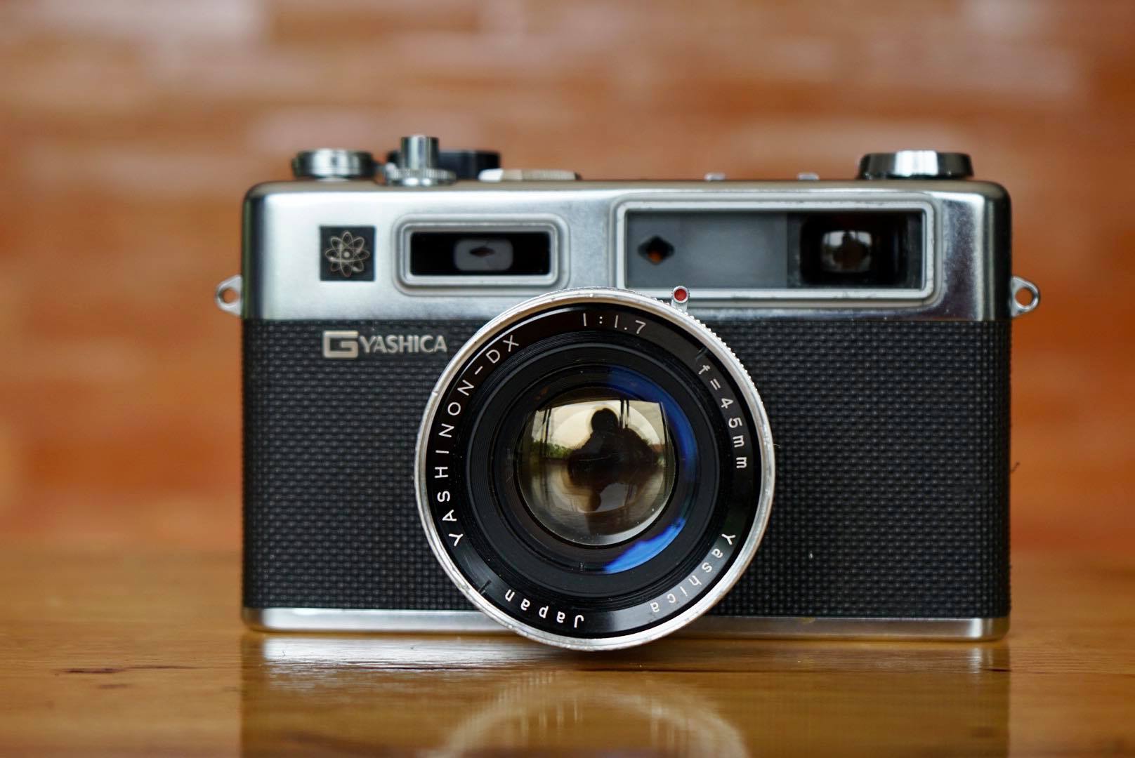 YASHICA ELECTRO 35G YASHICA YASHINON DX 45MM F1.7