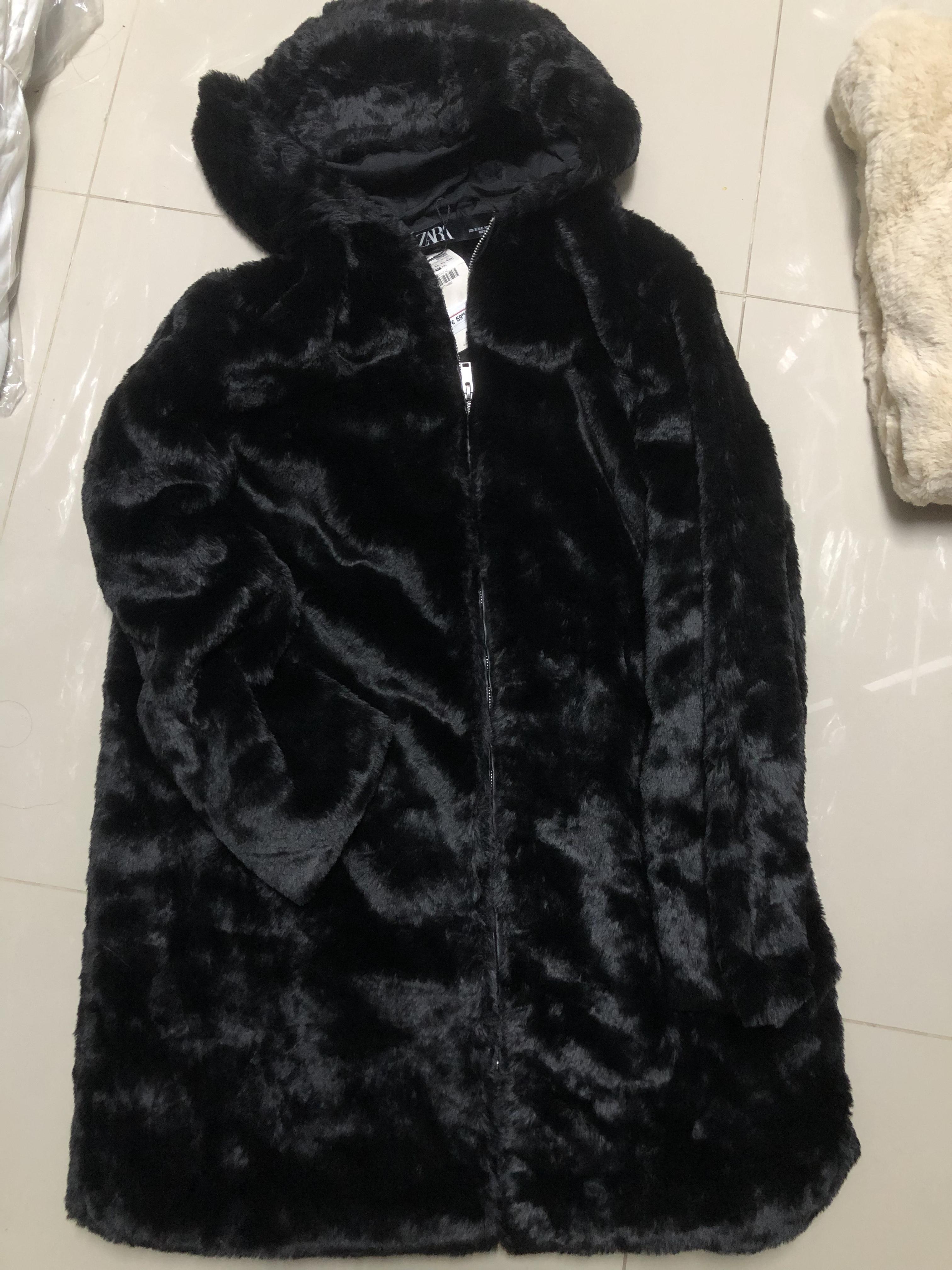 pepco เสื้อเฟอร์กันหนาว หมวกฮู้ด เสื้อขน FLUFFY Coat แบรนด์ PEPCO ดำ / เบจ