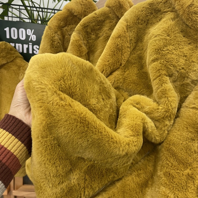 Jacqueline เสื้อเฟอร์กันหนาว หมวกฮู้ด เสื้อขน Fluffy coat แบรนด์ jacqueline เหลืองขมิ้น