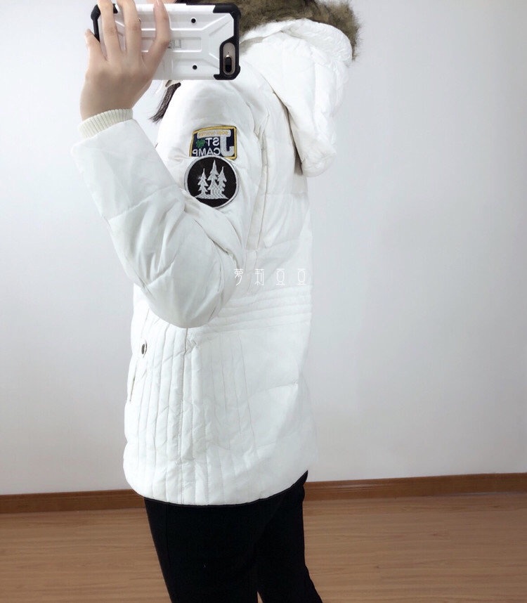 Lefties เสื้อโค้ทกันหนาว ขนเป็ด กันหนาวฮูทเฟอร์ ขนเป็ดสีขาว แบรนด์แคนาดา LEFTIES Outwear แท้ 100%ฮูท&เฟอร์ถอดได้ทุกจุดเลยคะ) งานสวย น่ารักมากคะ S/M/L ขาว