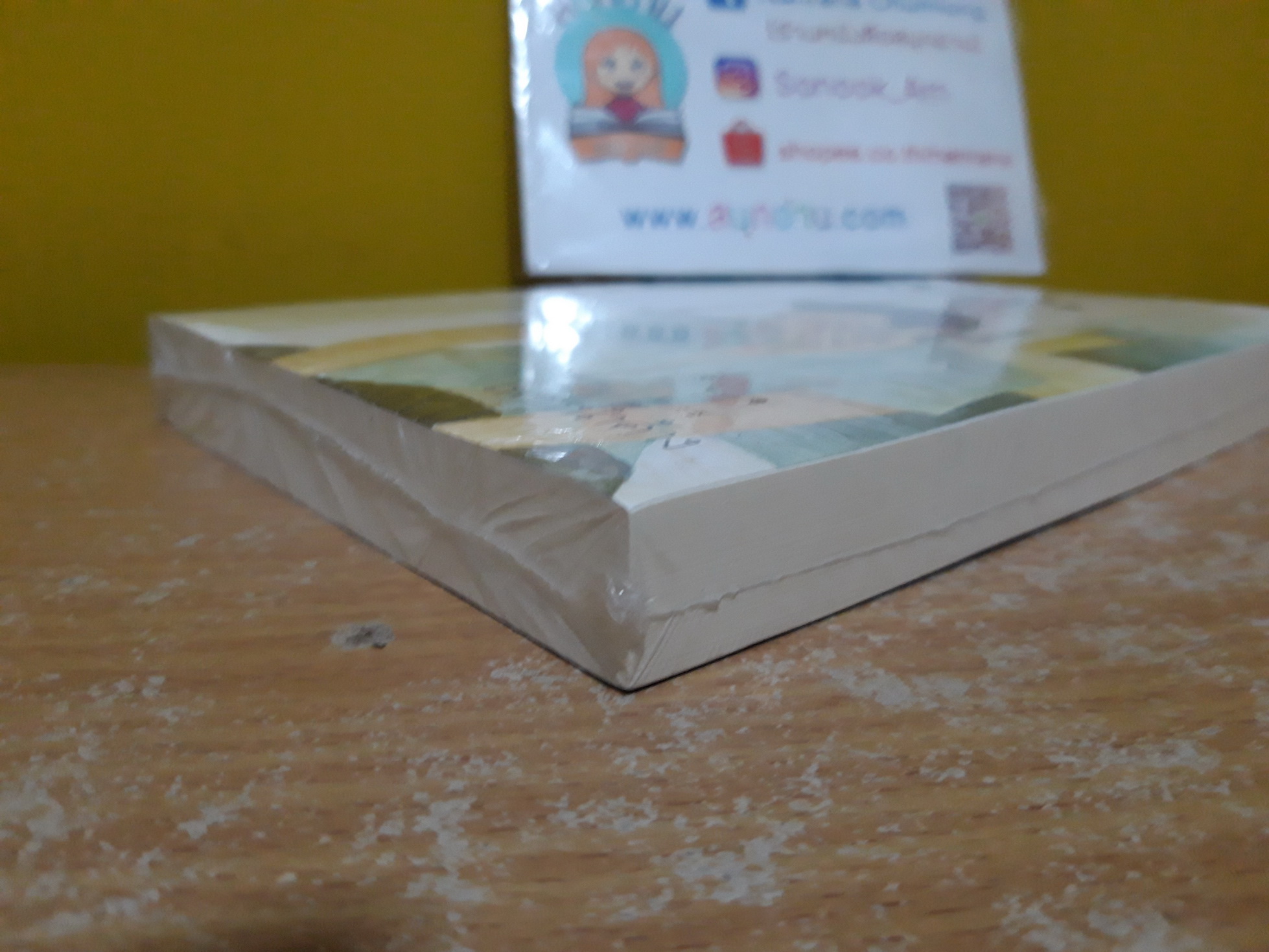 ชีวิตเปื้อนฝุ่น / เพชรน้ำค้าง