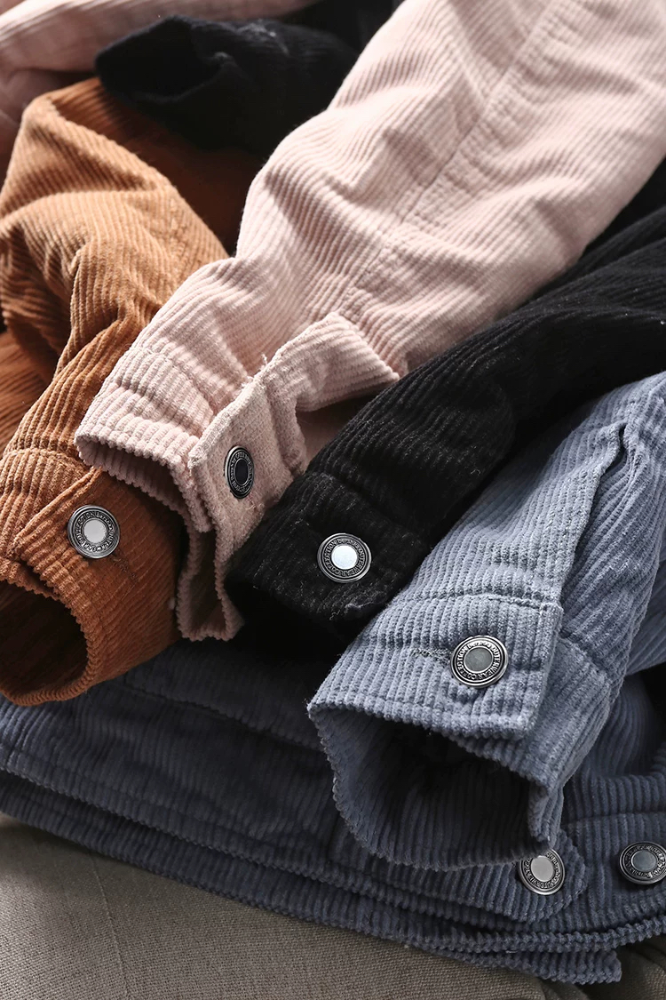 Bershka เสื้อกันหนาว เสื้อแจ็ค เนื้อลูกฟูก แต่งซับขนอุ่น สีขาวด้านใน แบรนด์ BESHKAงานสวย น่ารักมากคะ