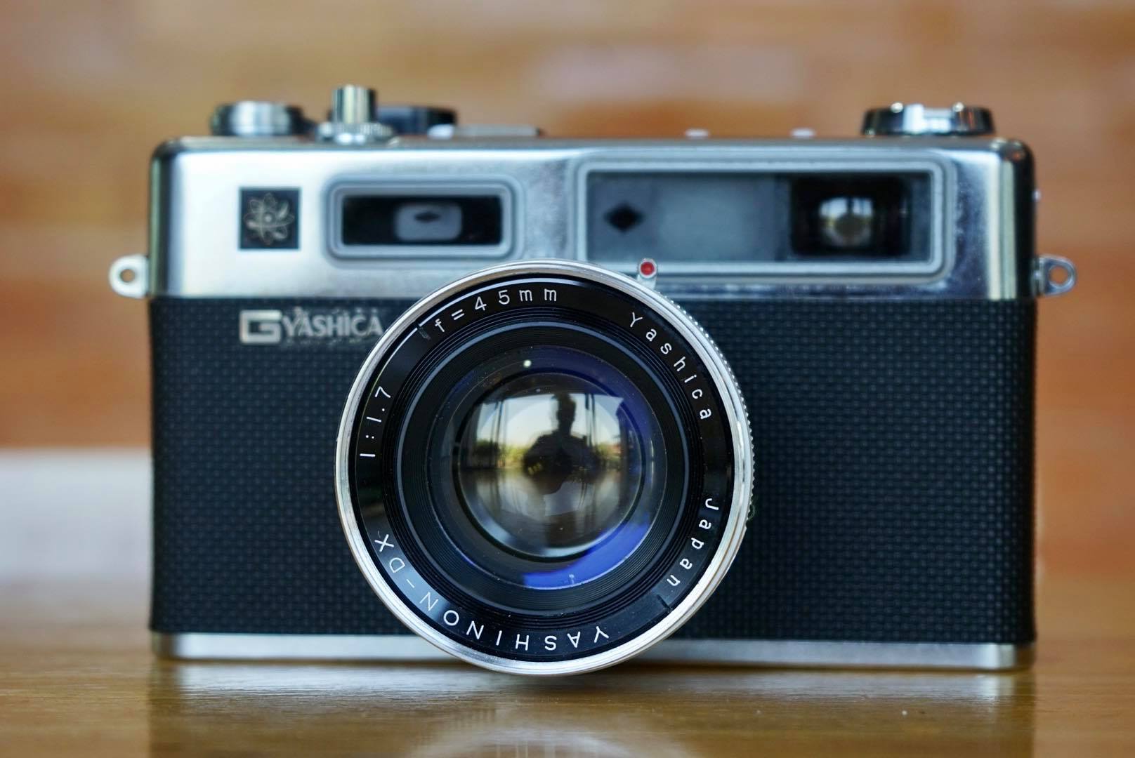 YASHICA ELECTRO 35G YASHICA YASHINON DX 45MM F1.7