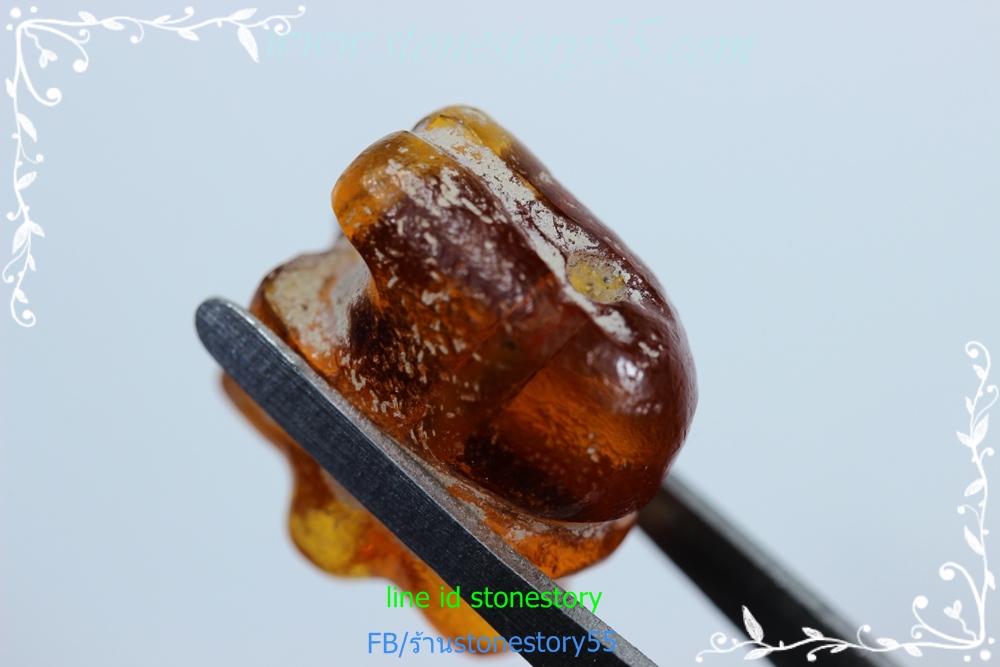 ลูกปัดแก้วแกะช้างเก่า (ขายแล้ว)