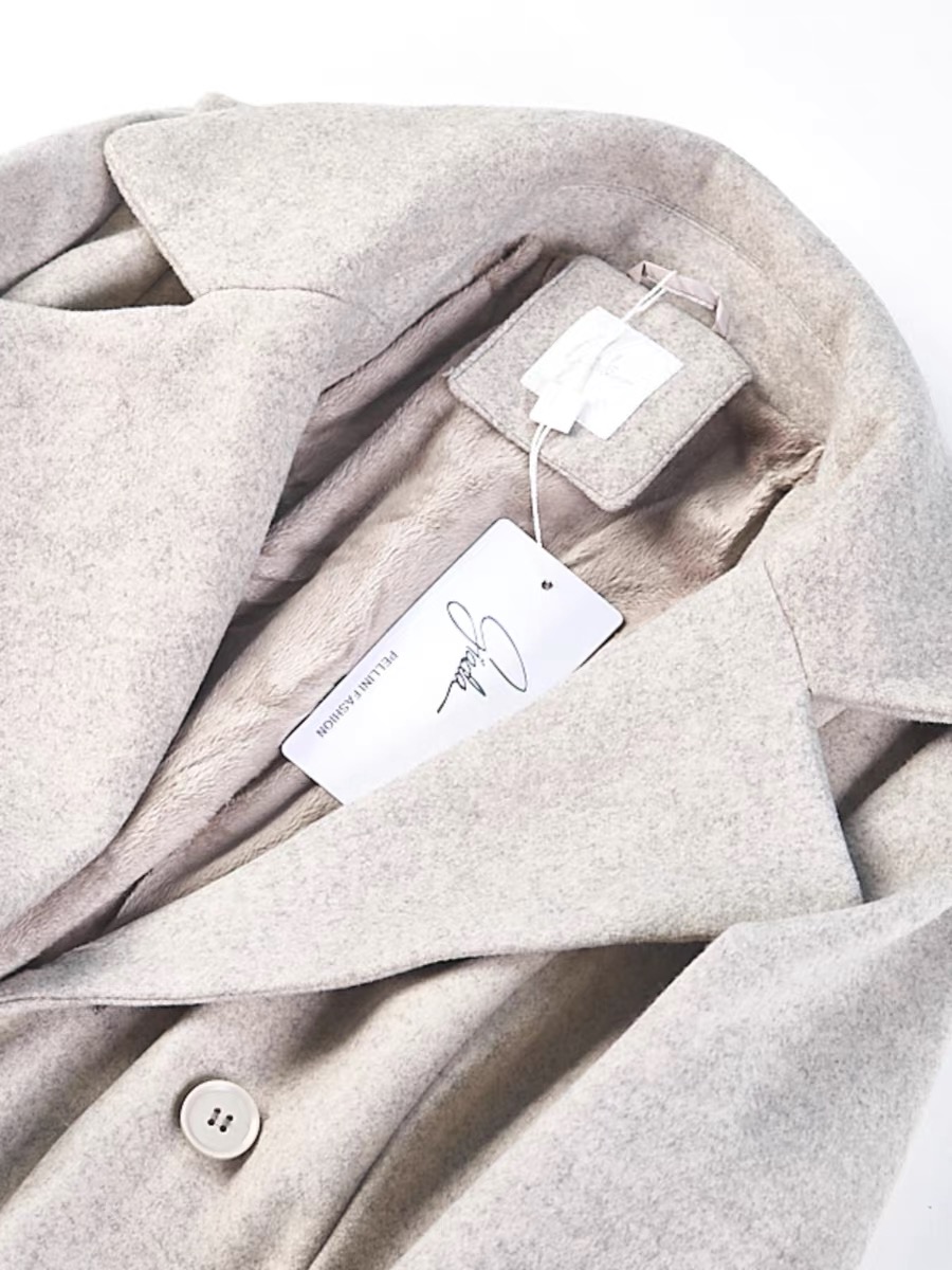 เสื้อโค้ท โค้ทวูลแต่งเฟอร์ เสื้อกันหนาว Trench coat สีเทา แบรนด GIADA