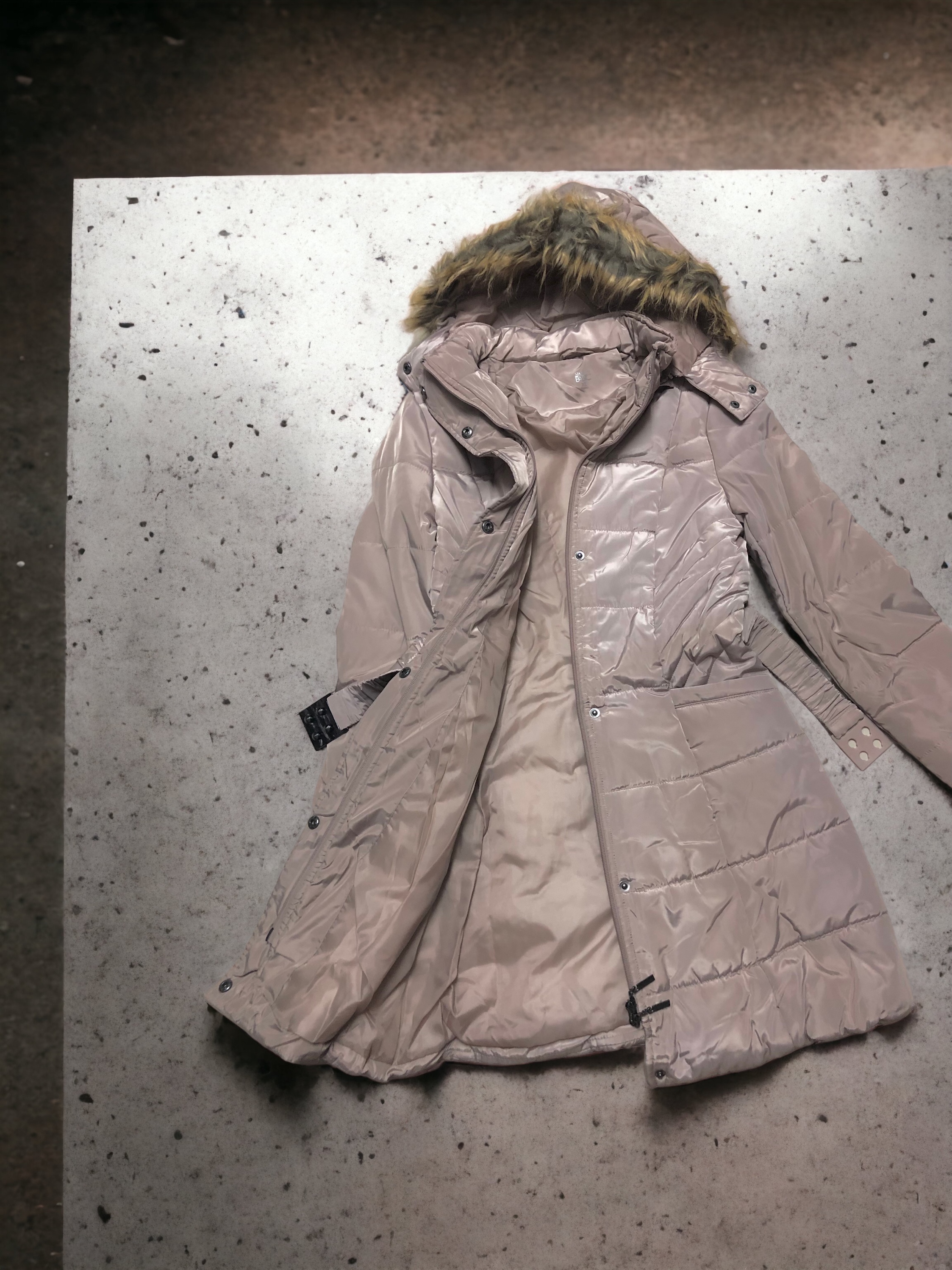 U.S. Polo ASSN. เสื้อกันหนาว เสื้อฮู้ดเฟอร์ บุนวมอุ่น สีนู้ดกะปิ แบรนด์ U.S. POLO ASSN. (padded puffer coat สำเนา กะปิ