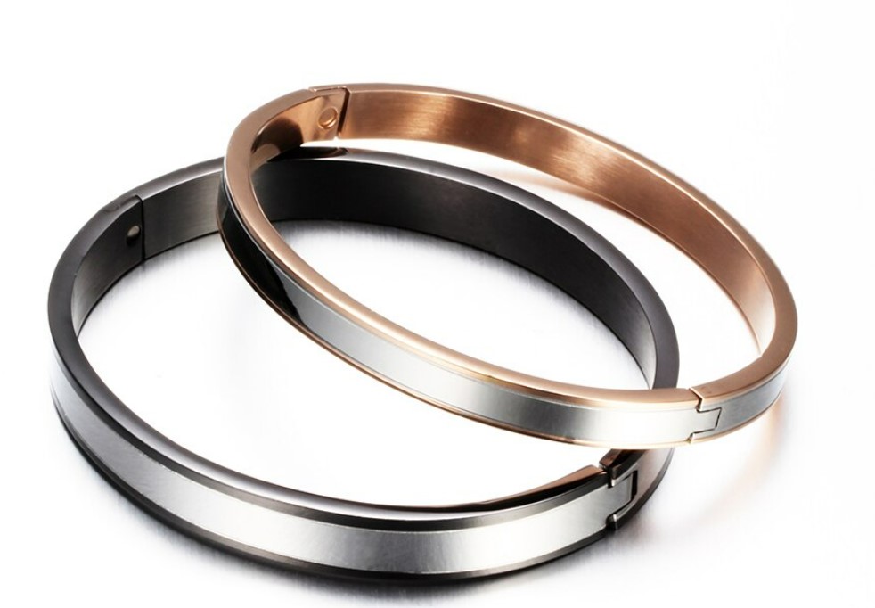 กำไลข้อมือคู่รัก แบบ สแตนเลสแท้ ใส่สวย ใส่เป็นคู่ แกะลาย True love รักจริง กำไลข้อมือสวย ๆ ใส่เป็นคู่ 402703
