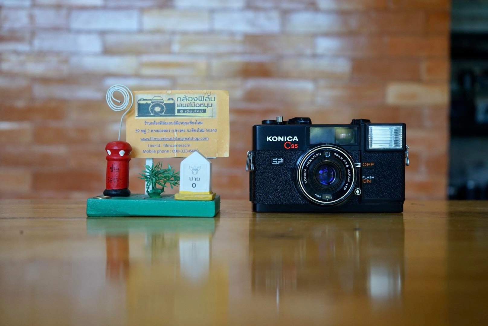 KONICA C35 EF KONICA HEXANON 38MM.F2.8