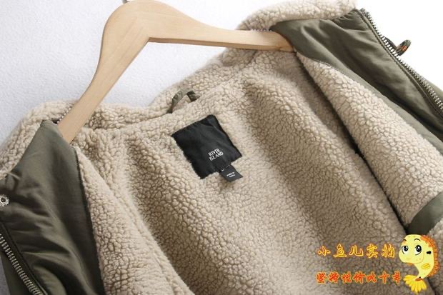 River Island เสื้อทหาร เสื้อฮู้ด เสื้อนอกแนวทหาร แพทเทินสวย เท่ห์มาก คะ ลายพราง