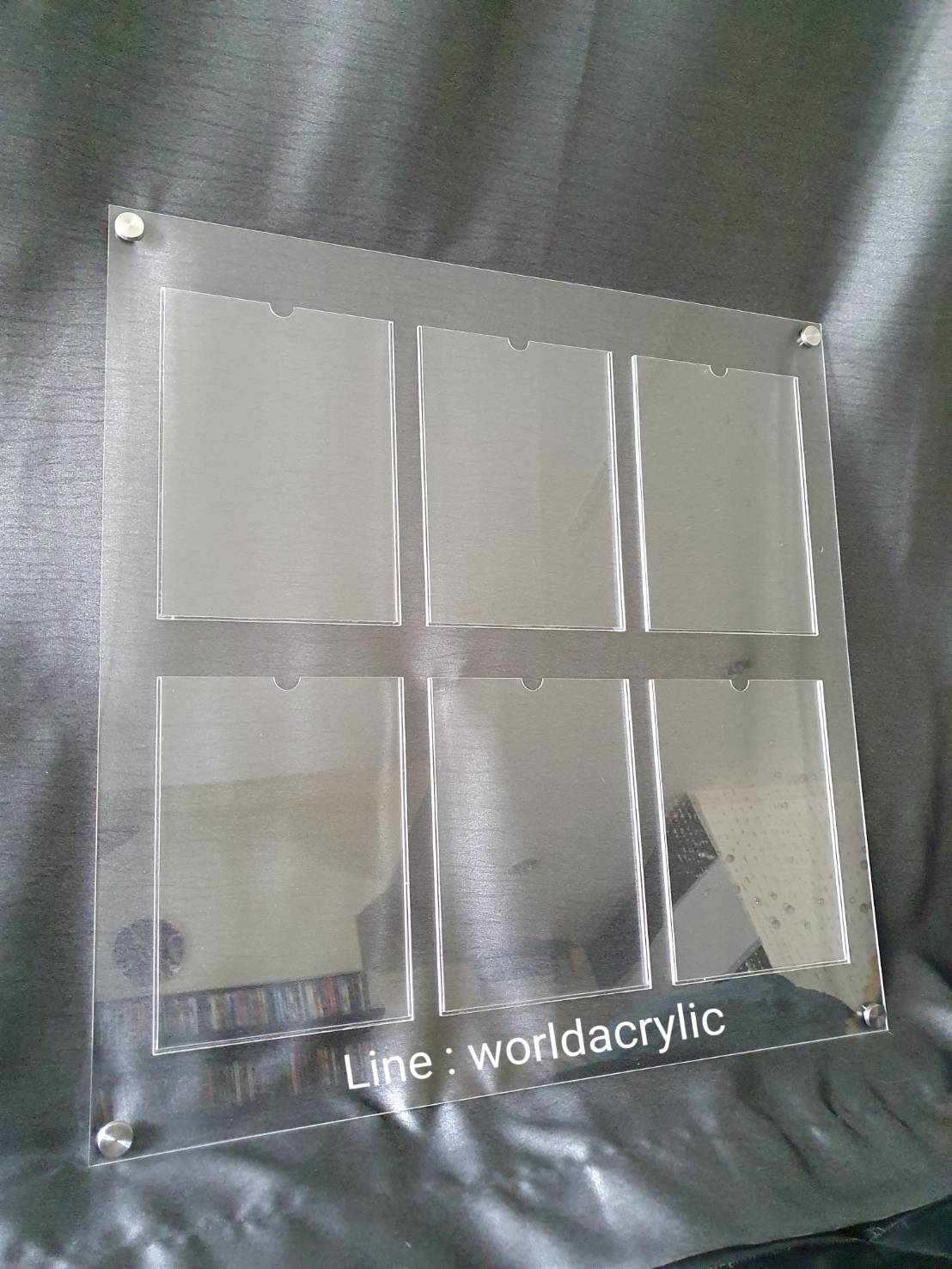 บอร์ดประกาศ A4 แบบ 6 ช่อง