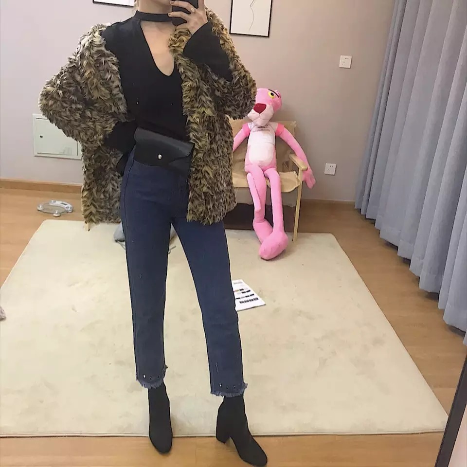 Cache cache เสื้อคลุม กันหนาว แต่งขน ลายเสือ แบรนด์เนมCACHE CACHEแท้ 100% ขนนุ่มพริ้ว สวย ลายเสือ