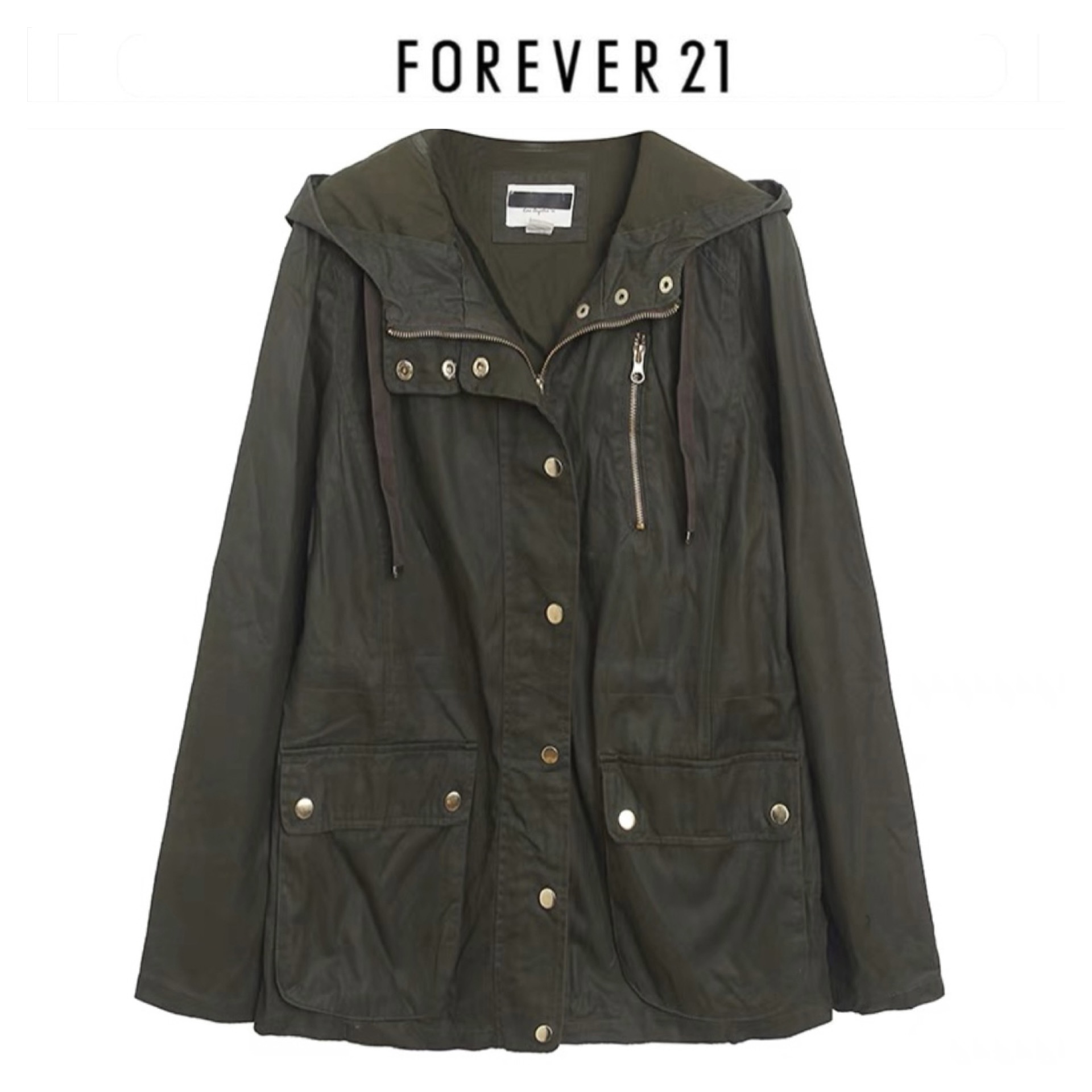 Forever21 เสื้อแจ็คเก็ต เสื้อนอก เสื้อนอกแนวทหาร แพทเทินสวย มีเชือกดึงเอวด้านใน เท่ห์มาก แบรน์ Forever21 เขียว