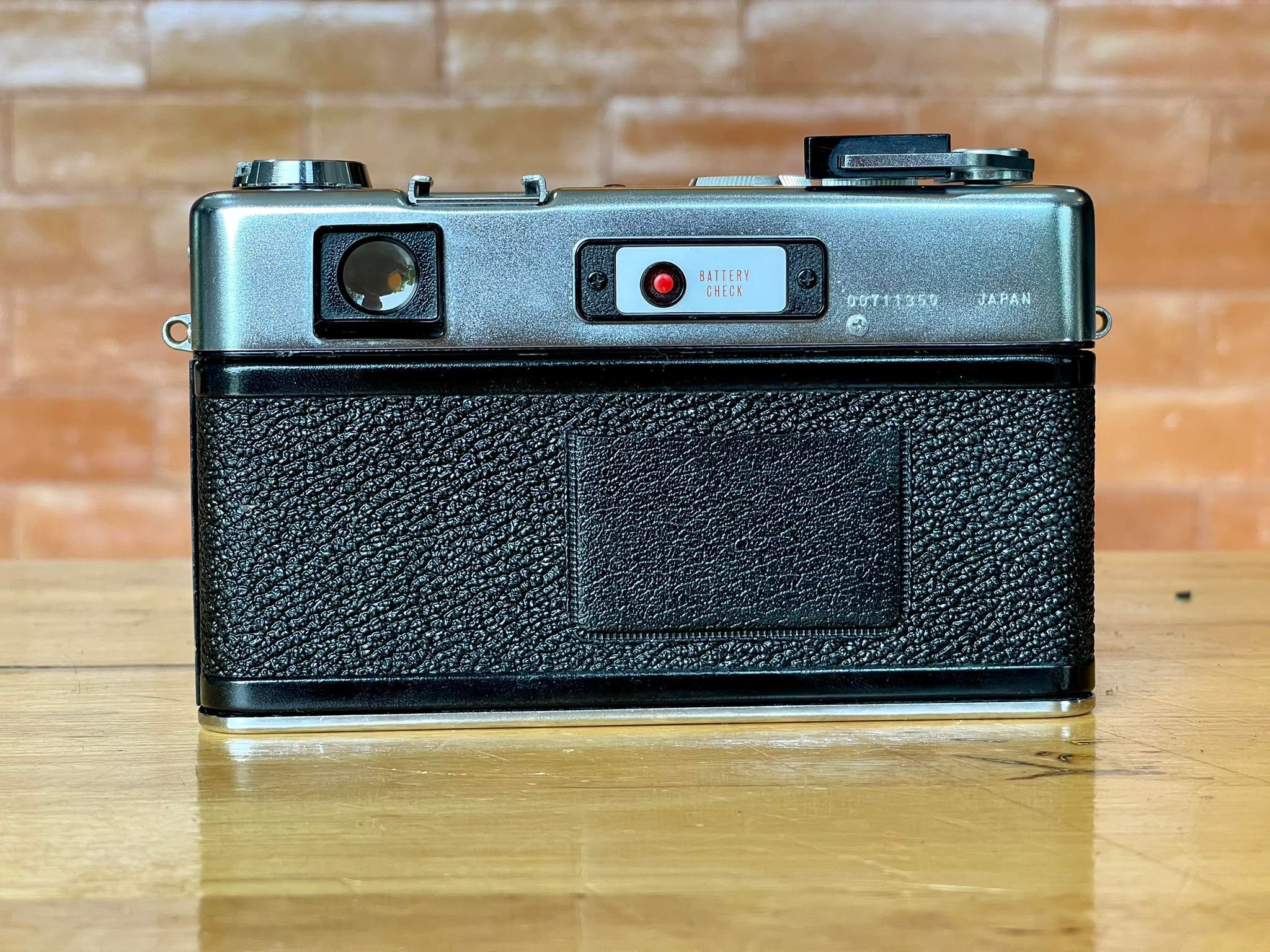 YASHICA ELECTRO 35 GS YASHICA COLOR YASHINON DX 45MM.F1.7