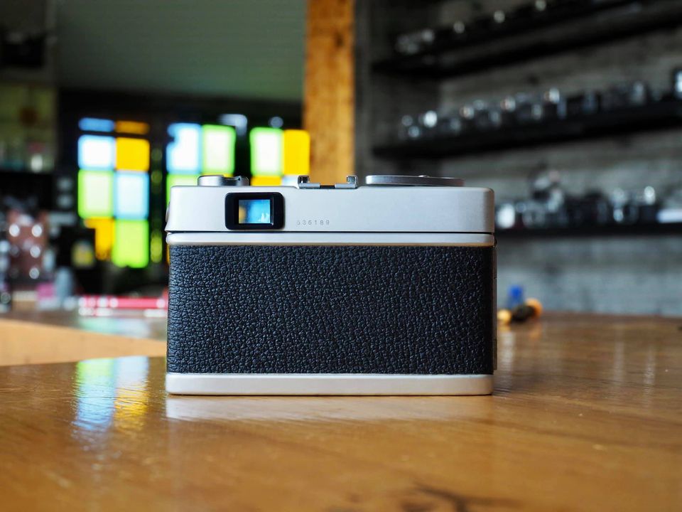 KONICA C35