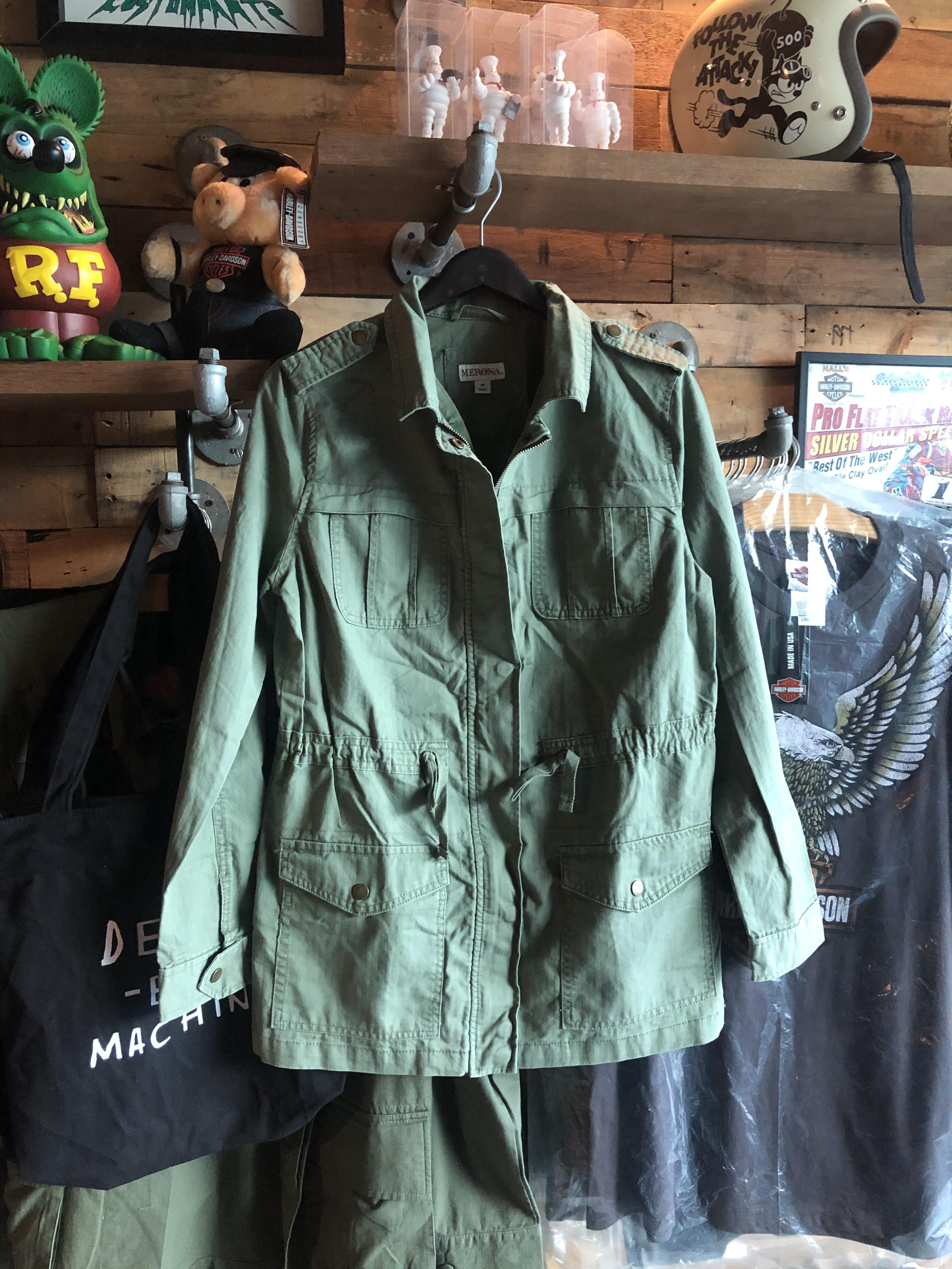 Merona เสื้อเขียวทหาร เสื้อนอกแนวทหาร แบรนด์Merona แพทเทินสวย เท่ห์มาก คะ Size S/M/L/XL สำเนา สำเนา สำเนา เขียว
