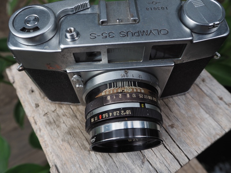 OLYMPUS 35-S OLYMPUS G-ZUIKO 42MM.F1.8