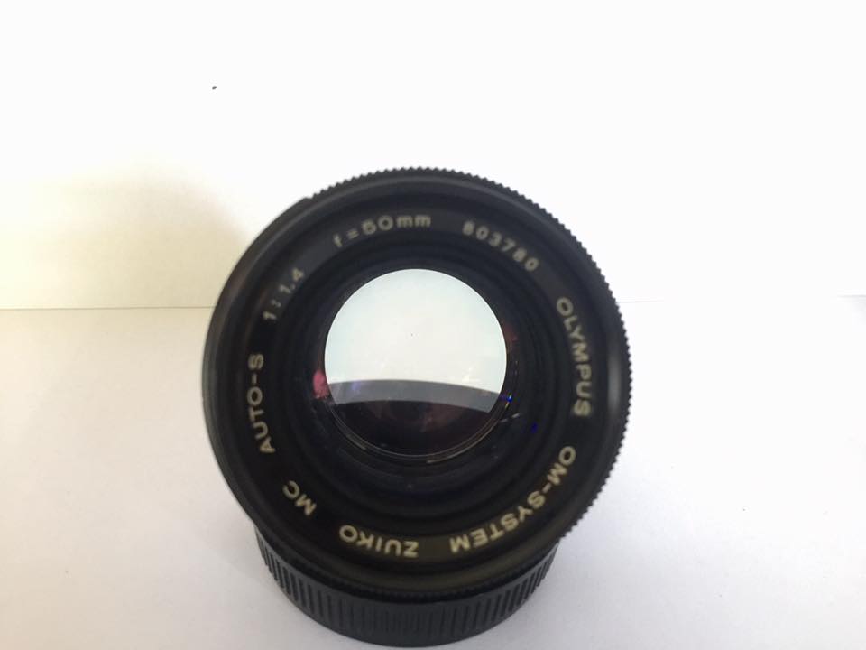 OLYMPUS OM-SYSTEM ZUIKO MC AUTO-S 50MM. F1.4 OM MOUNT