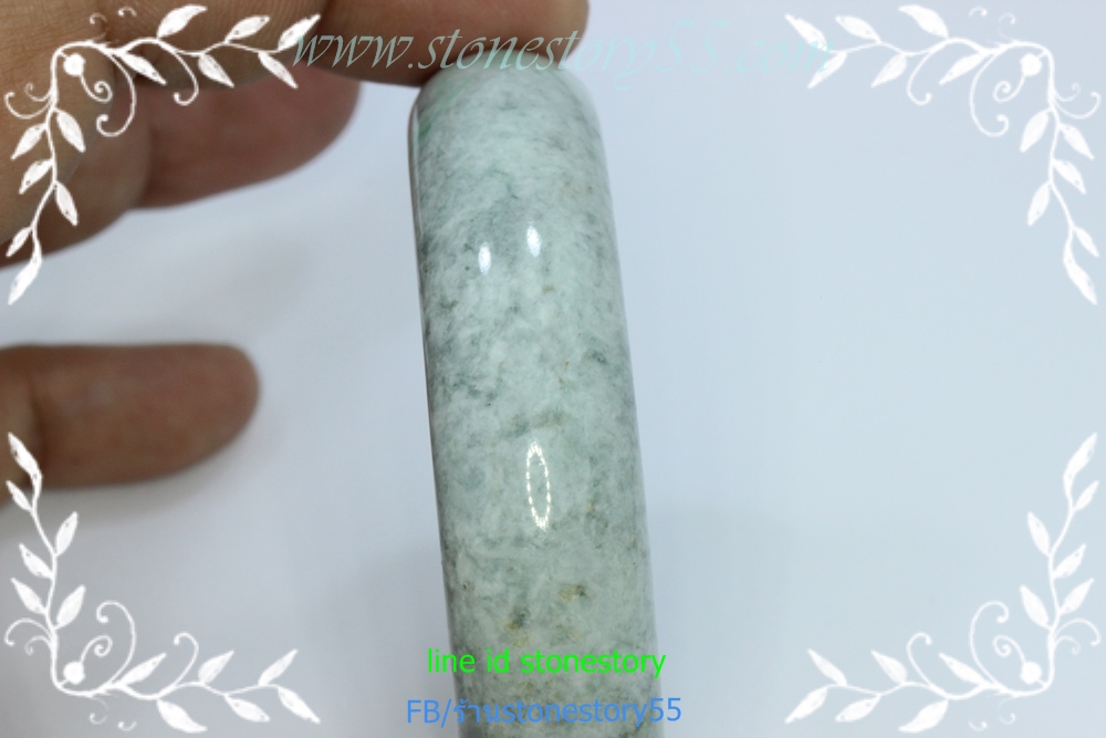 กำไลหยกแท้เนื้อวุ้น6.0