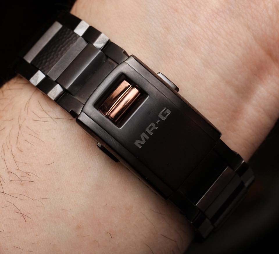 CASIO G-SHOCK นาฬิกาข้อมือ นาฬิกากันน้ำ นาฬิกาของแท้ ประกันศูนย์ CMG 1 ปี รุ่น MRG-G1000HT นาฬิกาสีดำ